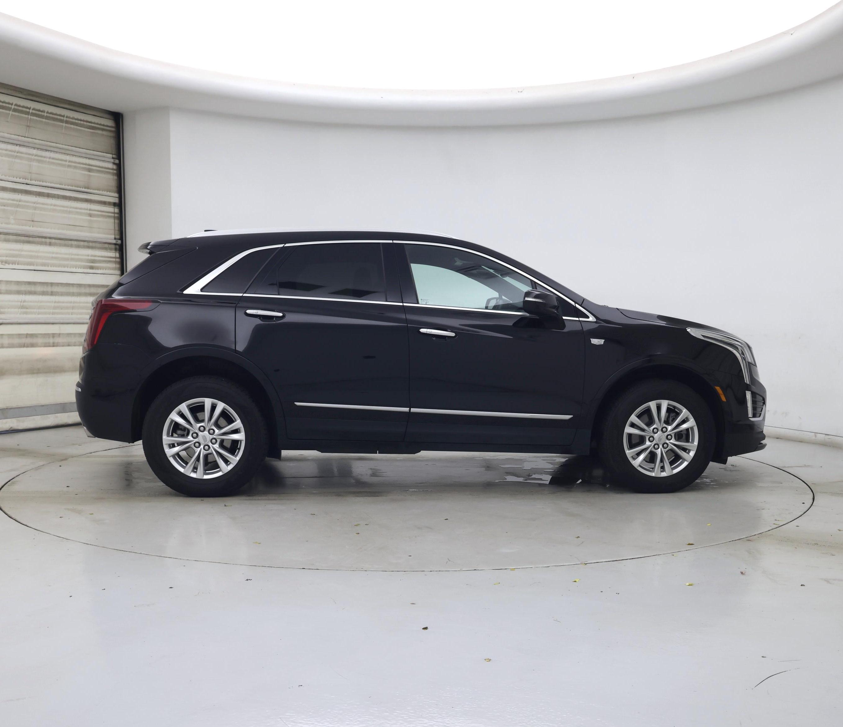 Thumbnail: 2023 Cadillac XT5 - 7