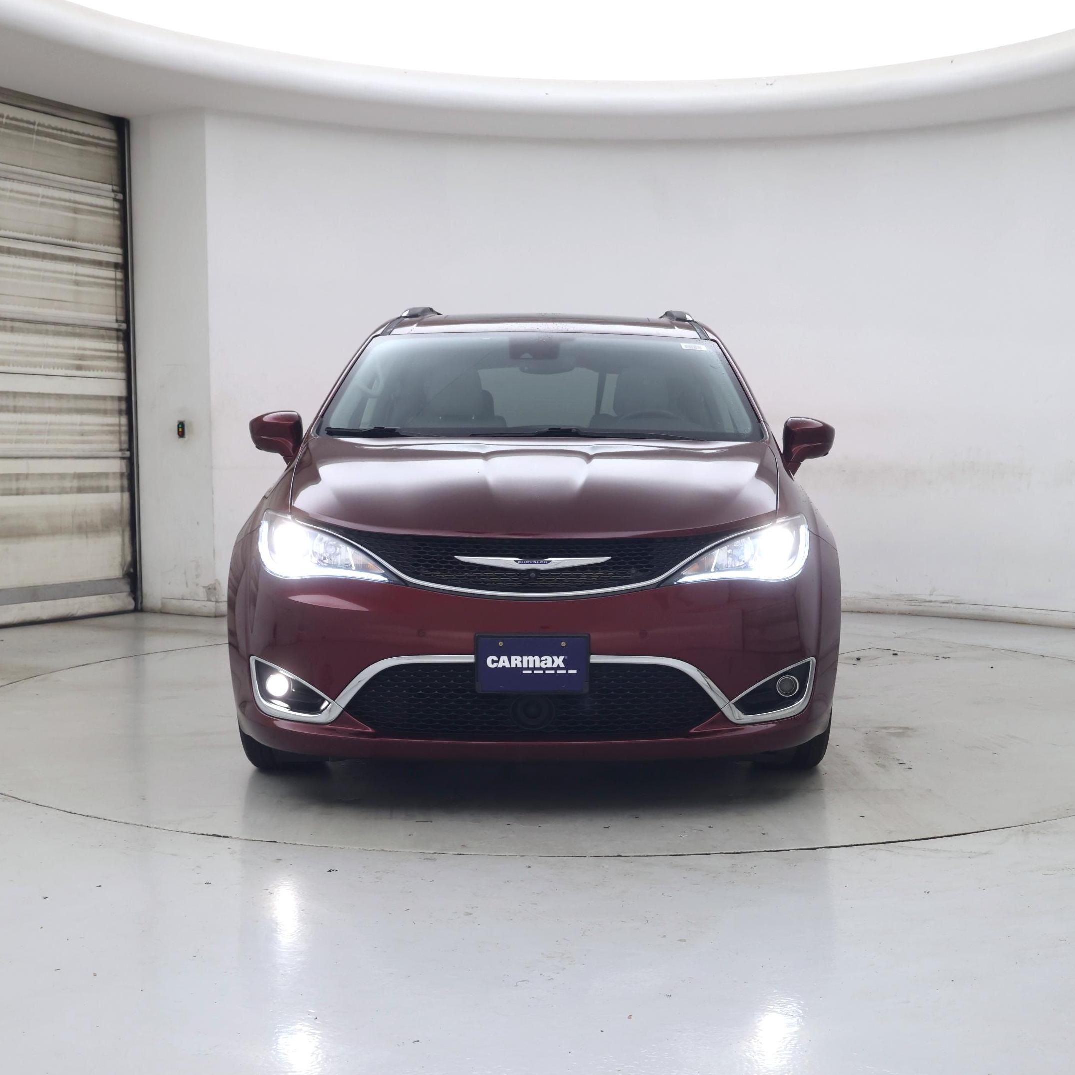 Thumbnail: 2020 Chrysler Pacifica - 5