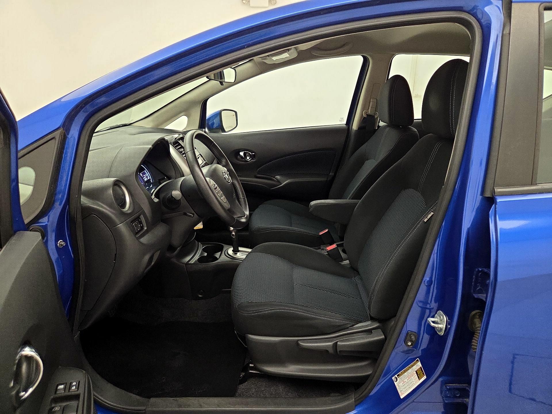 Thumbnail: 2016 Nissan Versa Note - 11