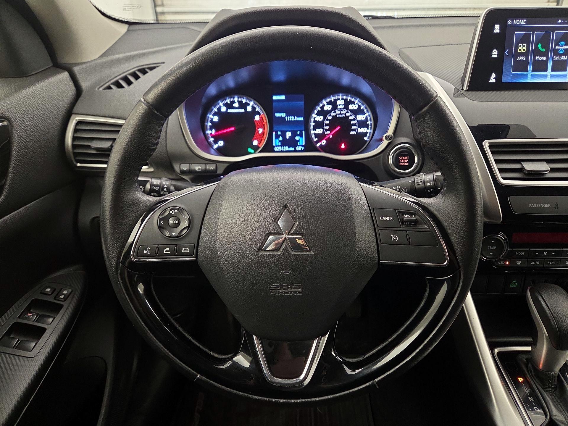 Thumbnail: 2020 Mitsubishi Eclipse Cross - 10