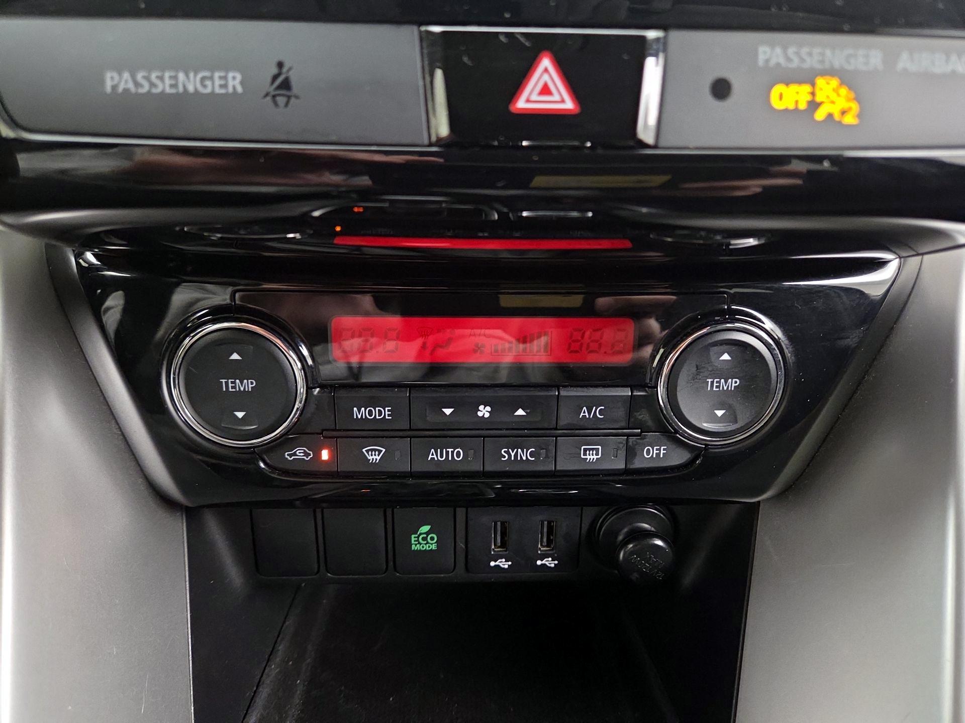 Thumbnail: 2020 Mitsubishi Eclipse Cross - 16
