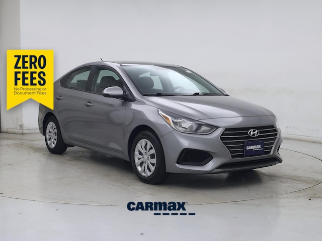 Gray 2022 Hyundai Accent Sedan Front-Wheel Drive Automatic