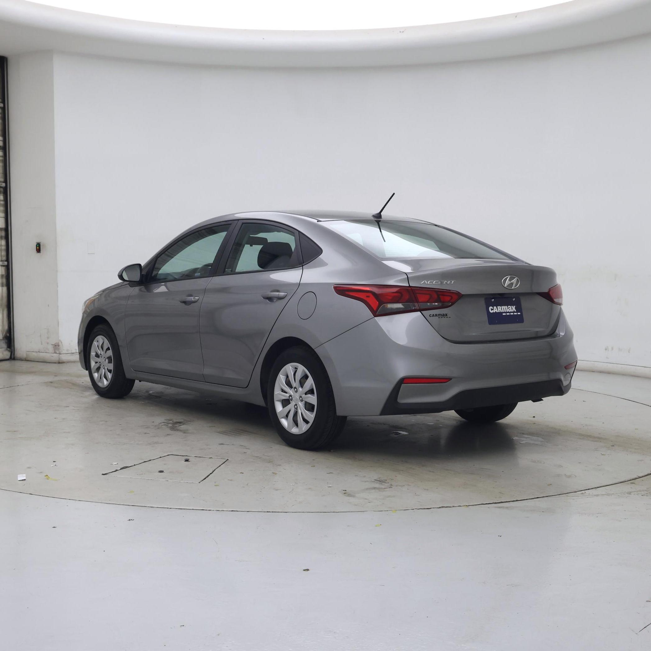 Thumbnail: 2022 Hyundai Accent - 2