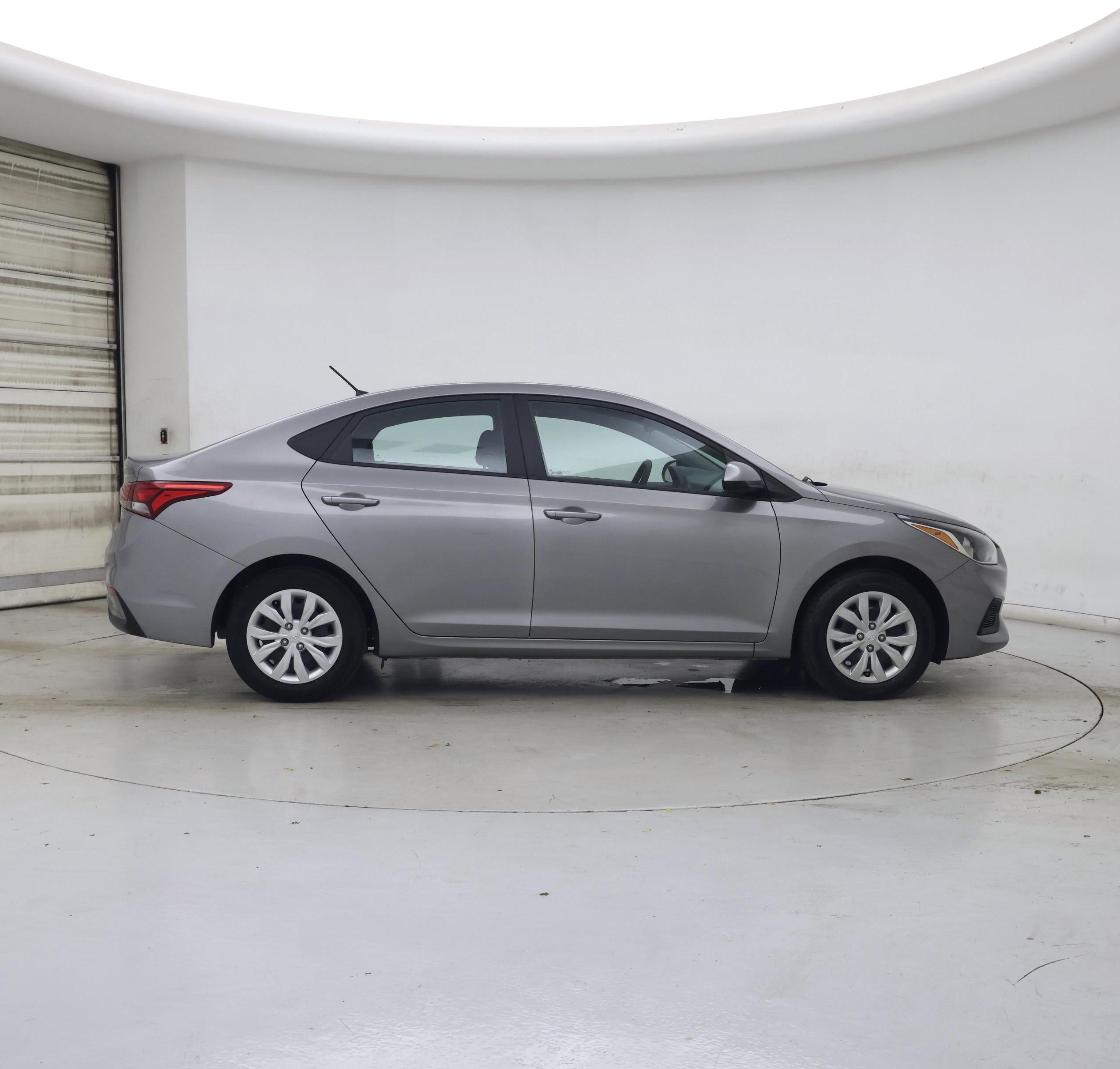 Thumbnail: 2022 Hyundai Accent - 7