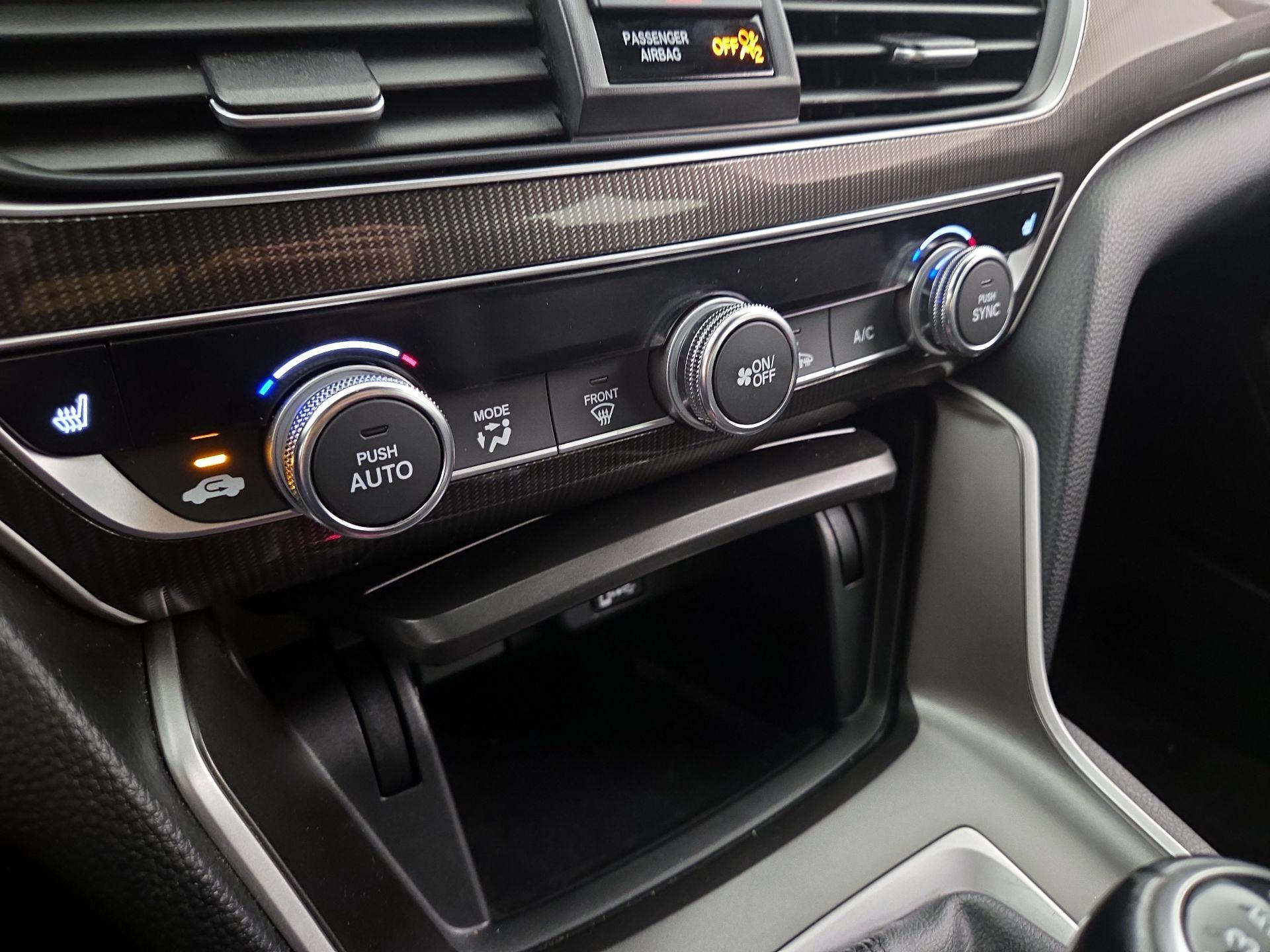Thumbnail: 2019 Honda Accord - 16