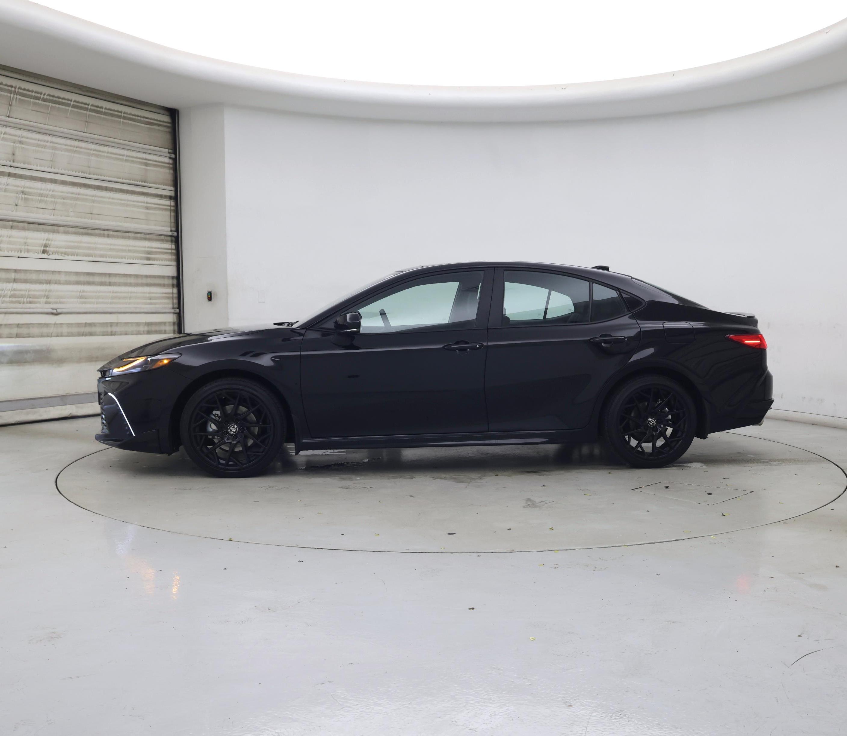 Thumbnail: 2026 Toyota Camry - 3