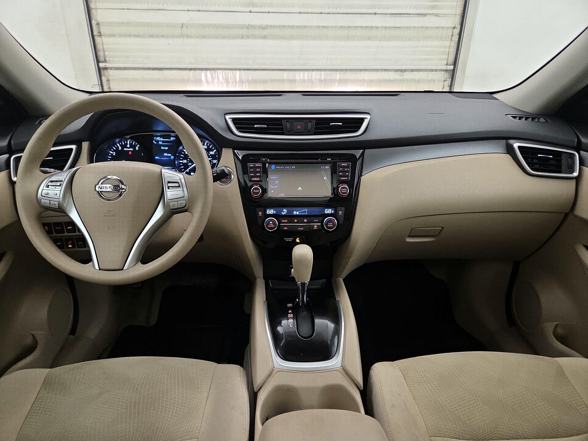 Thumbnail: 2015 Nissan Rogue - 9