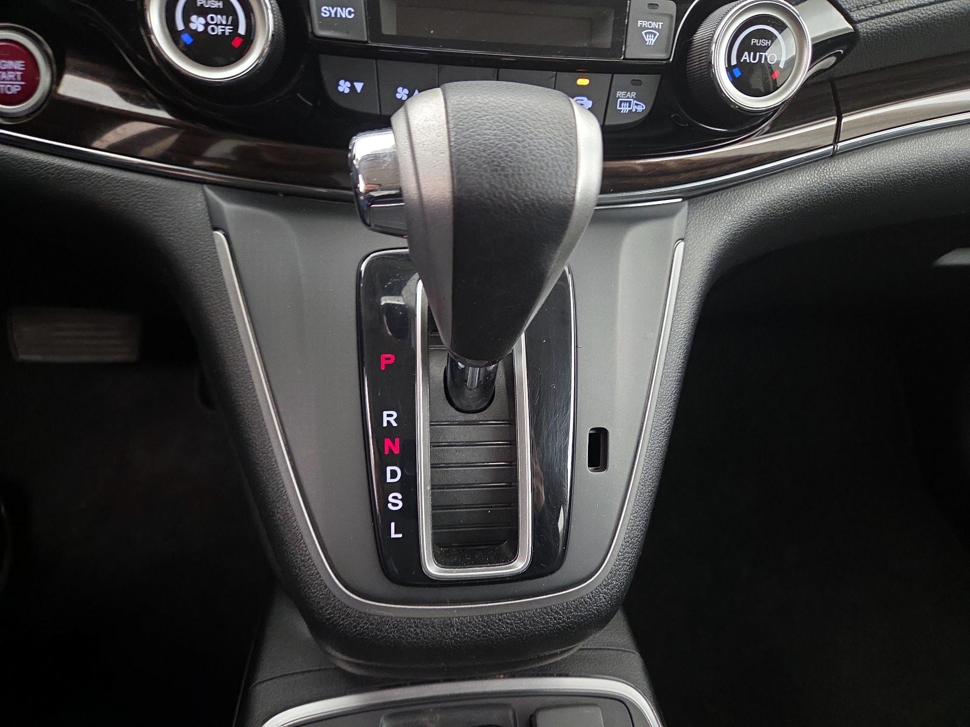 Thumbnail: 2016 Honda CR-V - 17