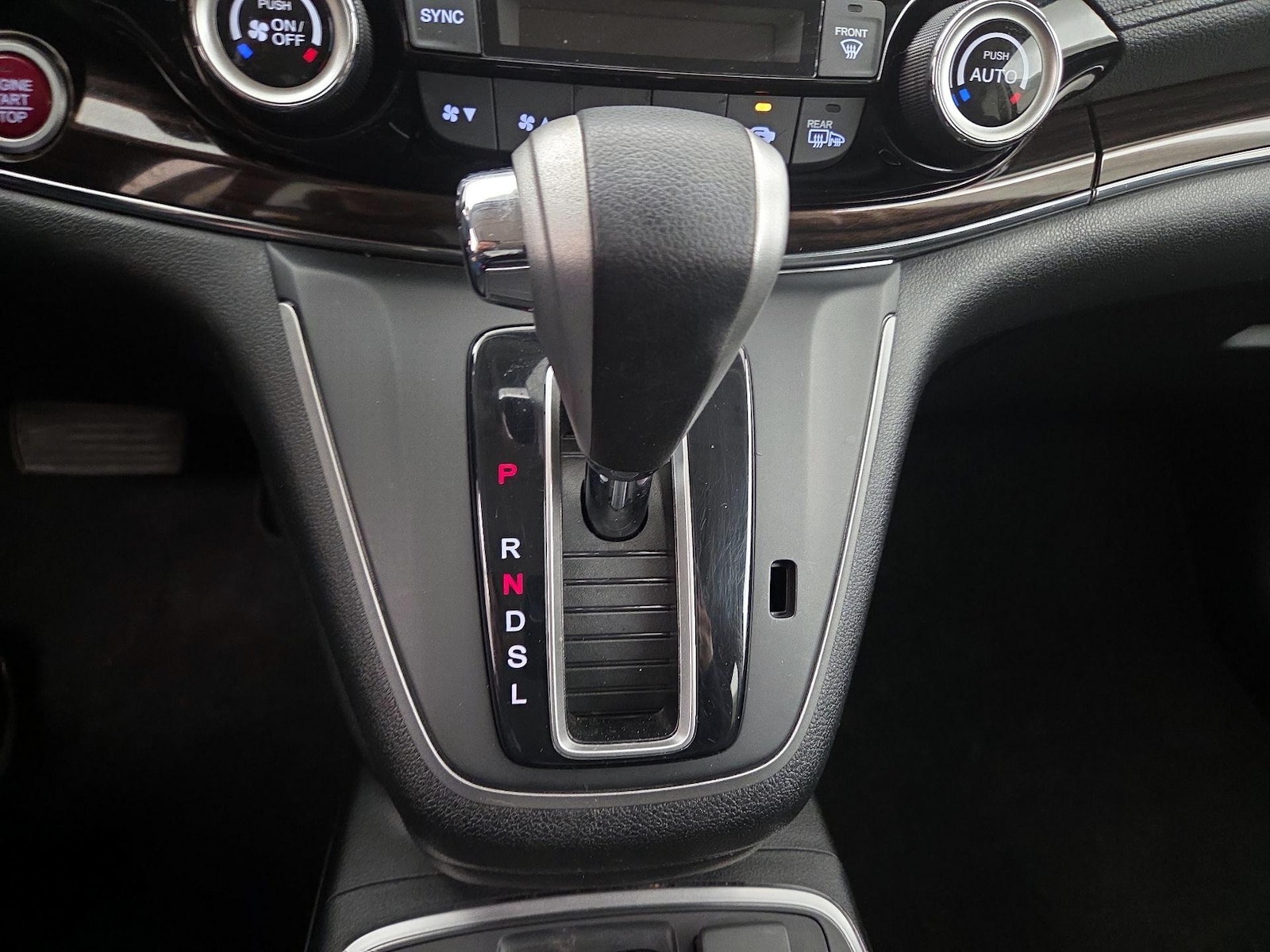 2016 Honda CR-V EX-L - Photo 18