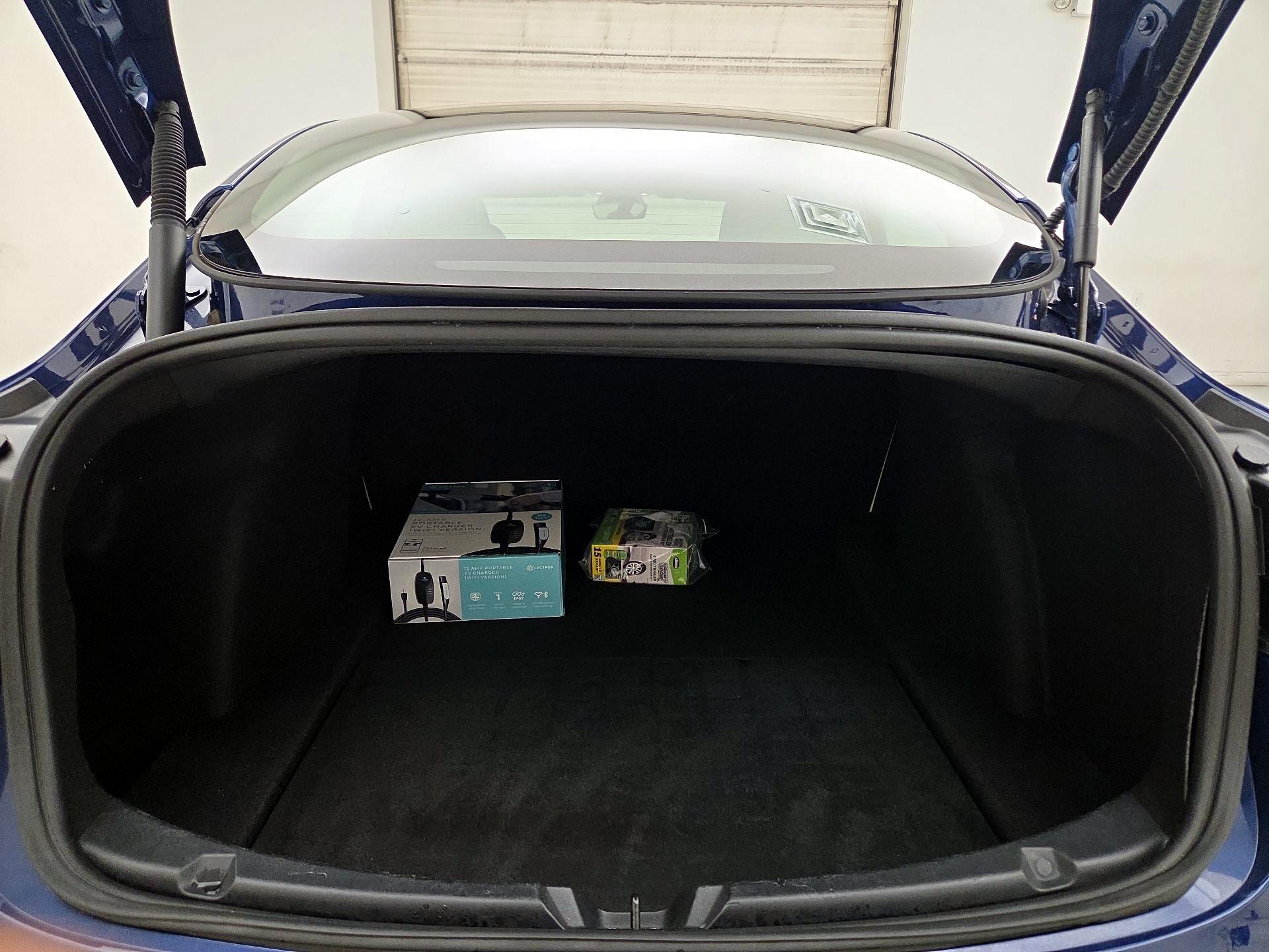 Thumbnail: 2023 Tesla Model 3 - 19
