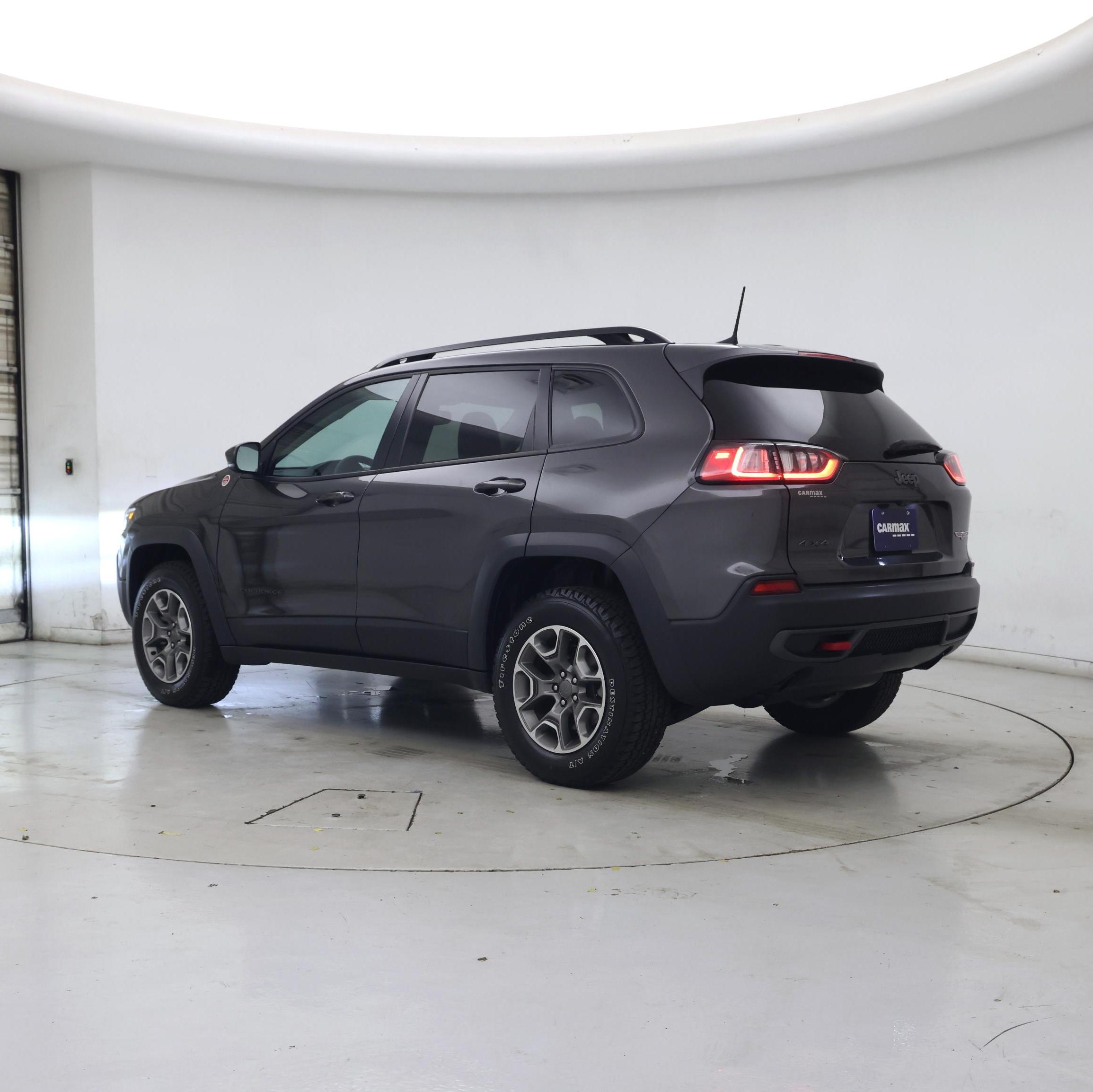 Thumbnail: 2022 Jeep Cherokee - 2