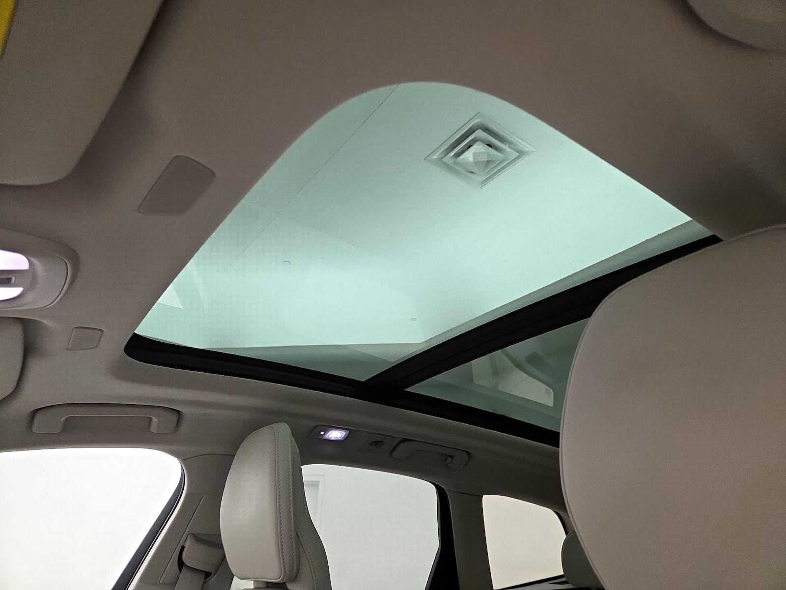 Panoramic Sunroof