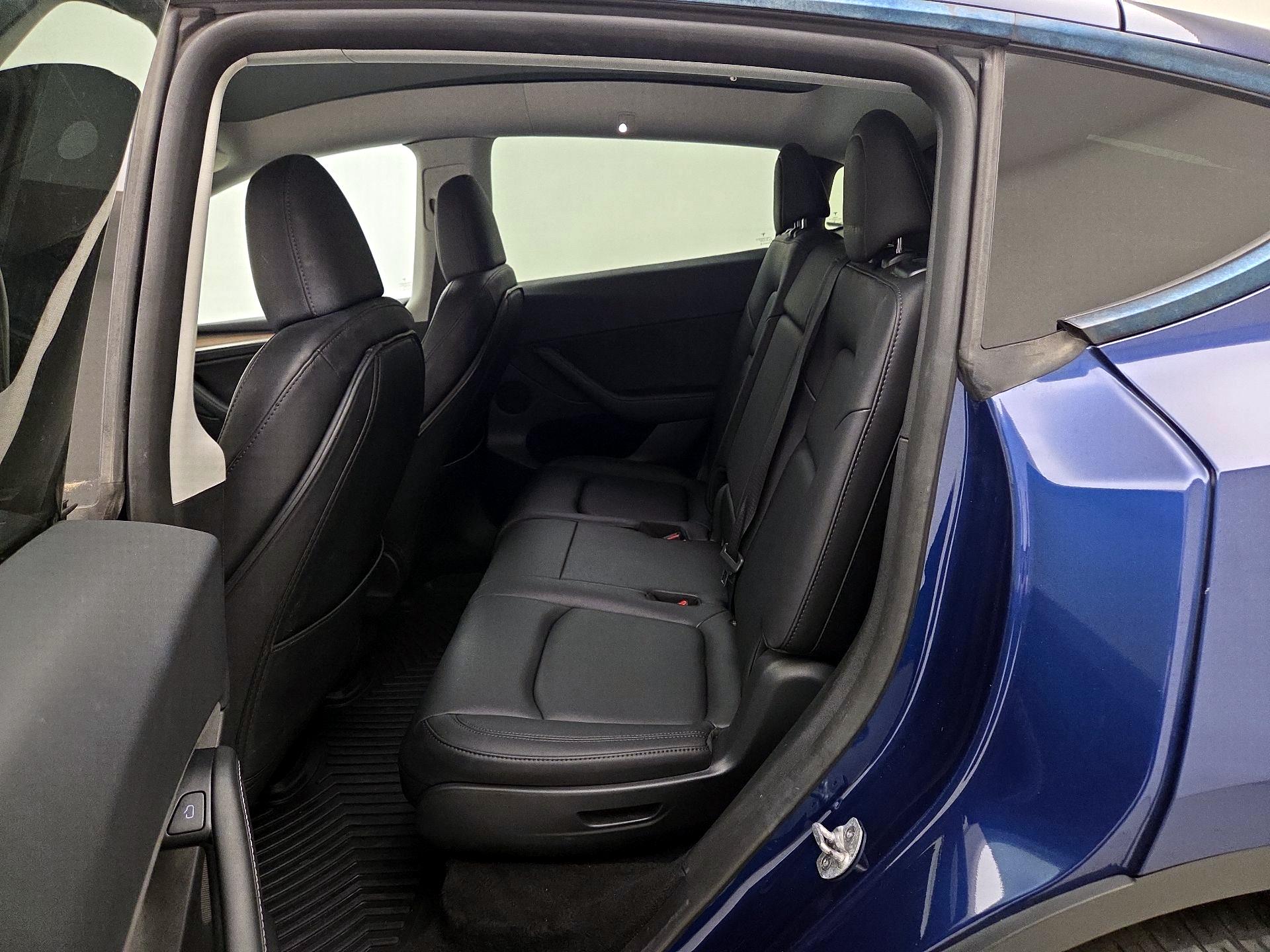 Thumbnail: 2023 Tesla Model Y - 19