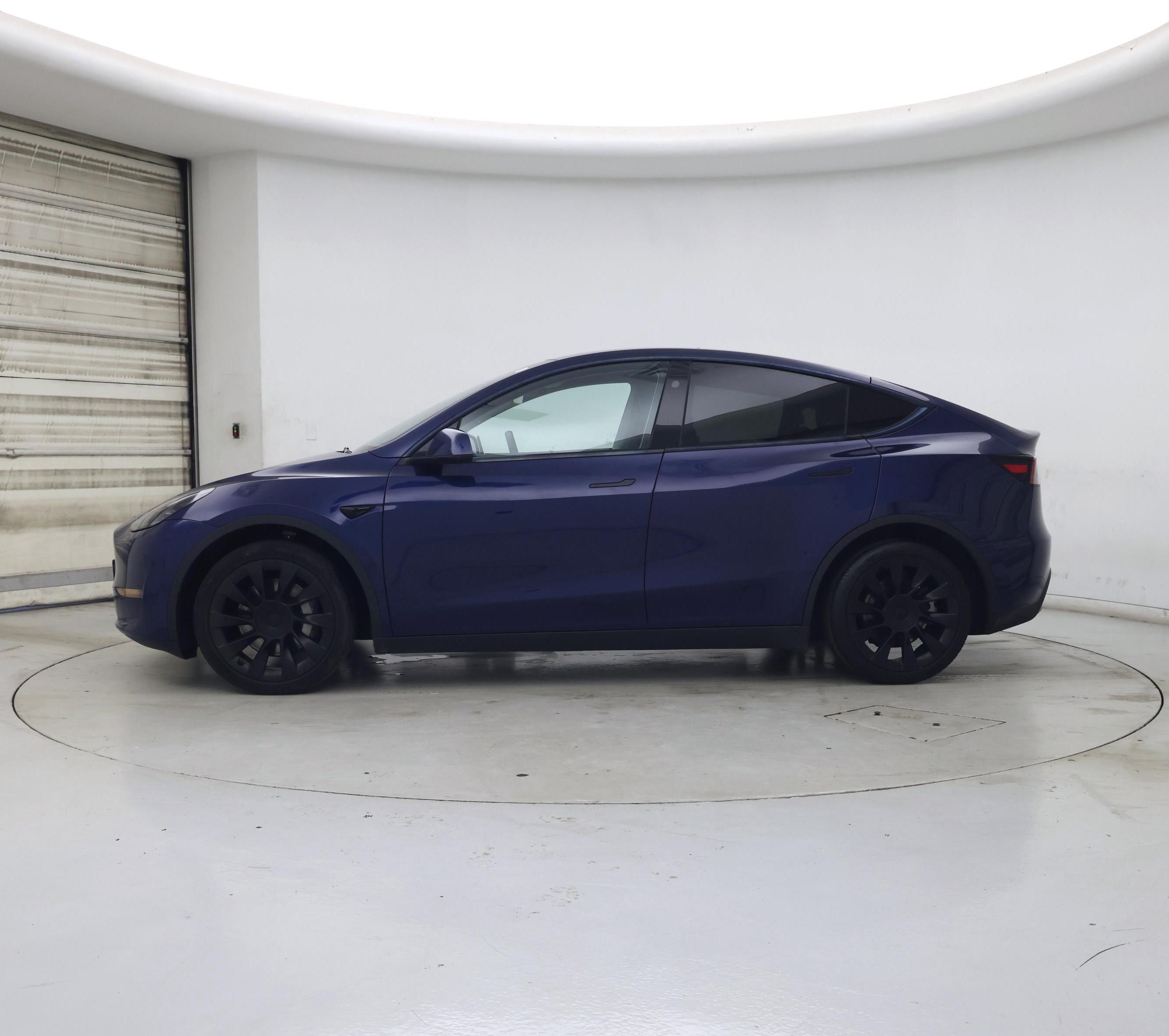 Thumbnail: 2023 Tesla Model Y - 3