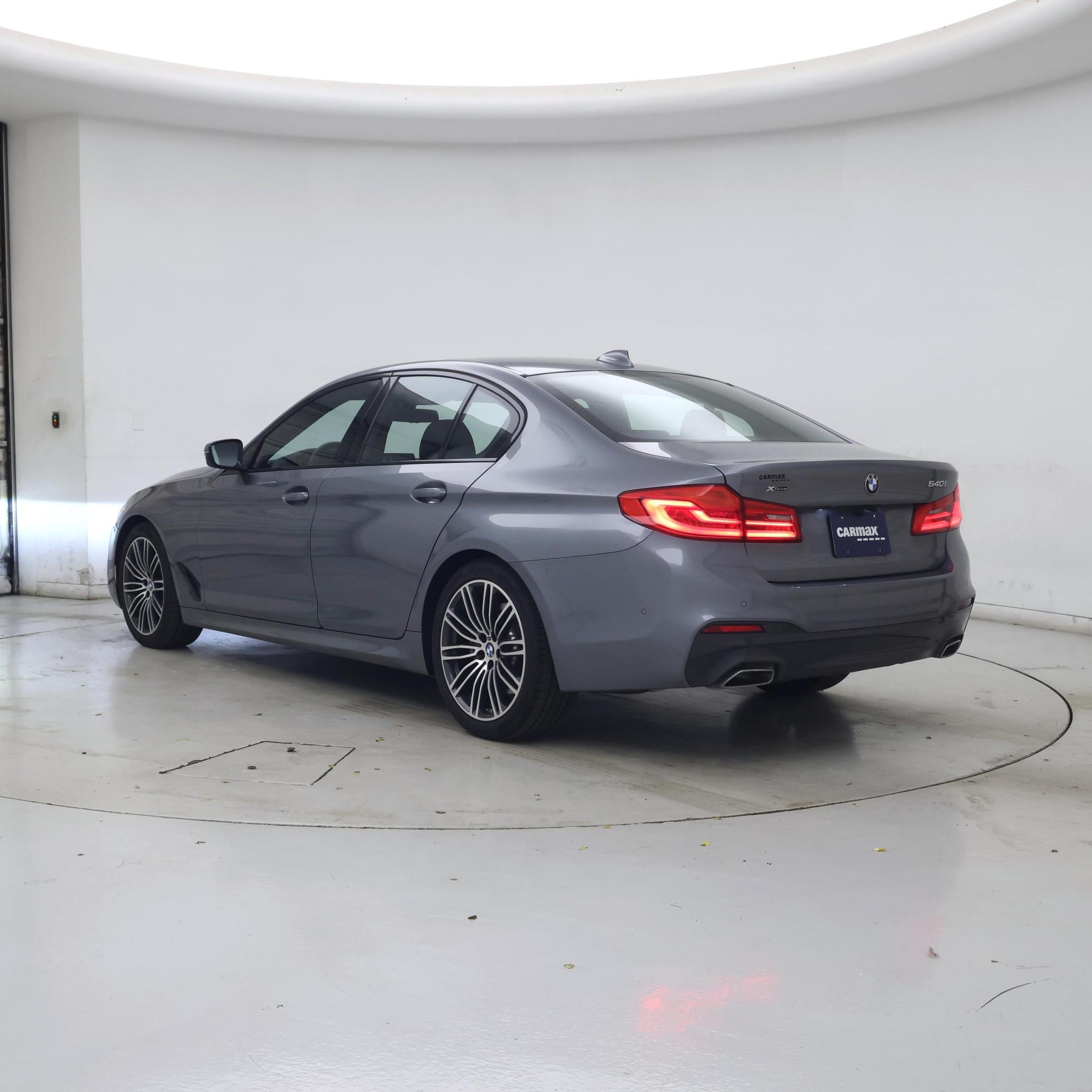 Thumbnail: 2019 BMW 5 Series - 2
