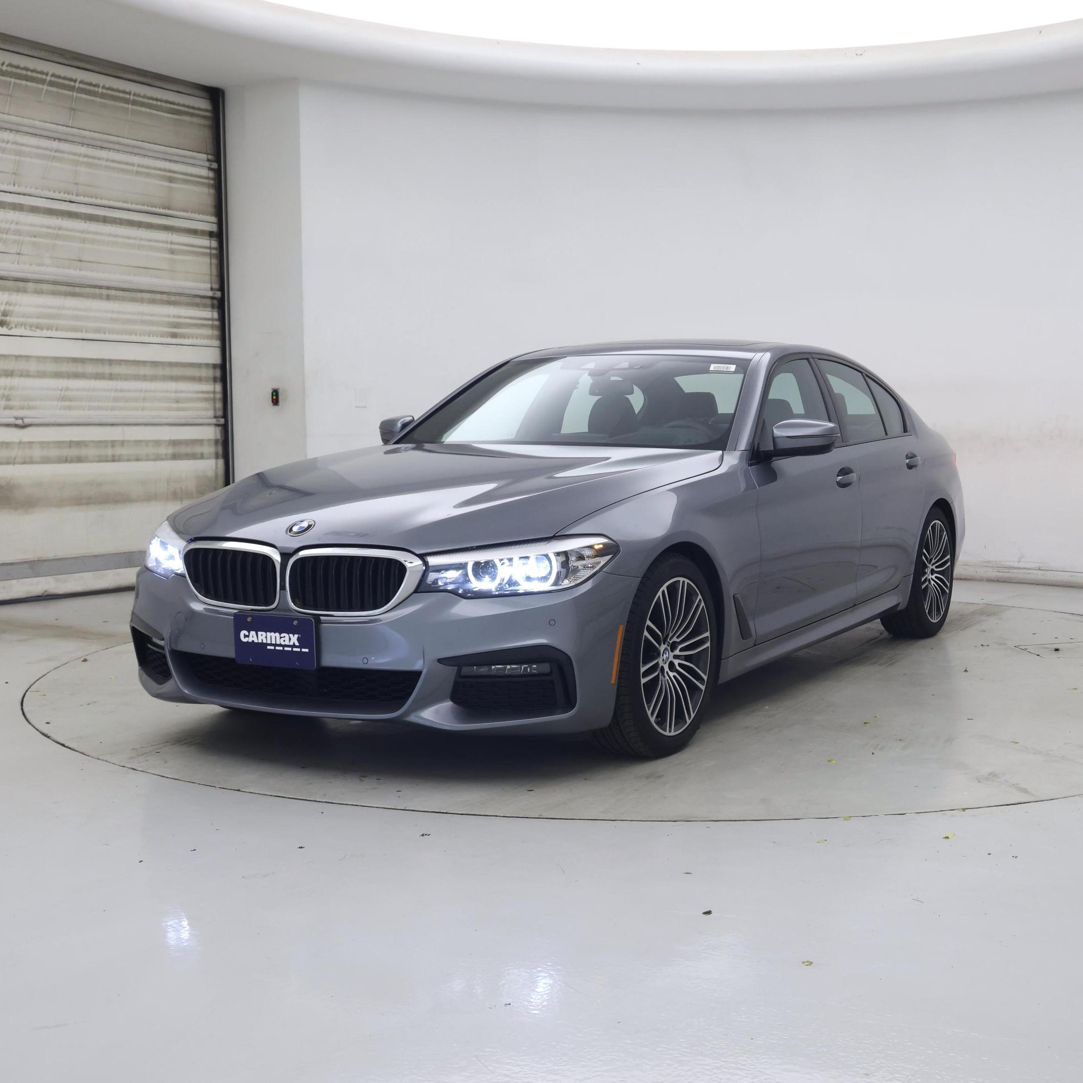 Thumbnail: 2019 BMW 5 Series - 4