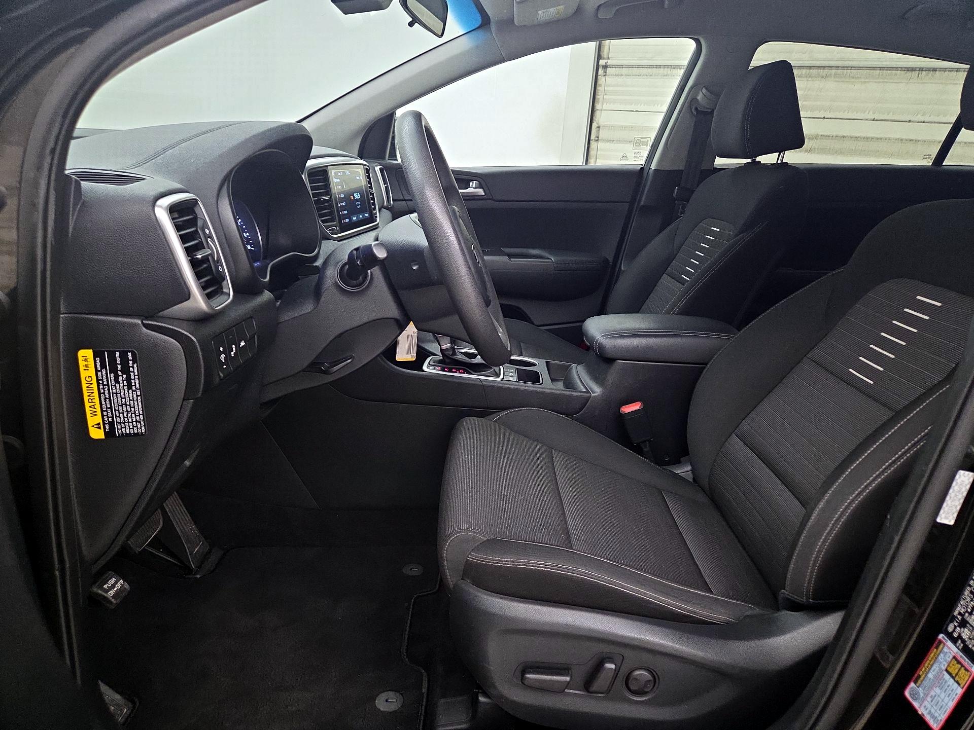 Thumbnail: 2020 Kia Sportage - 11
