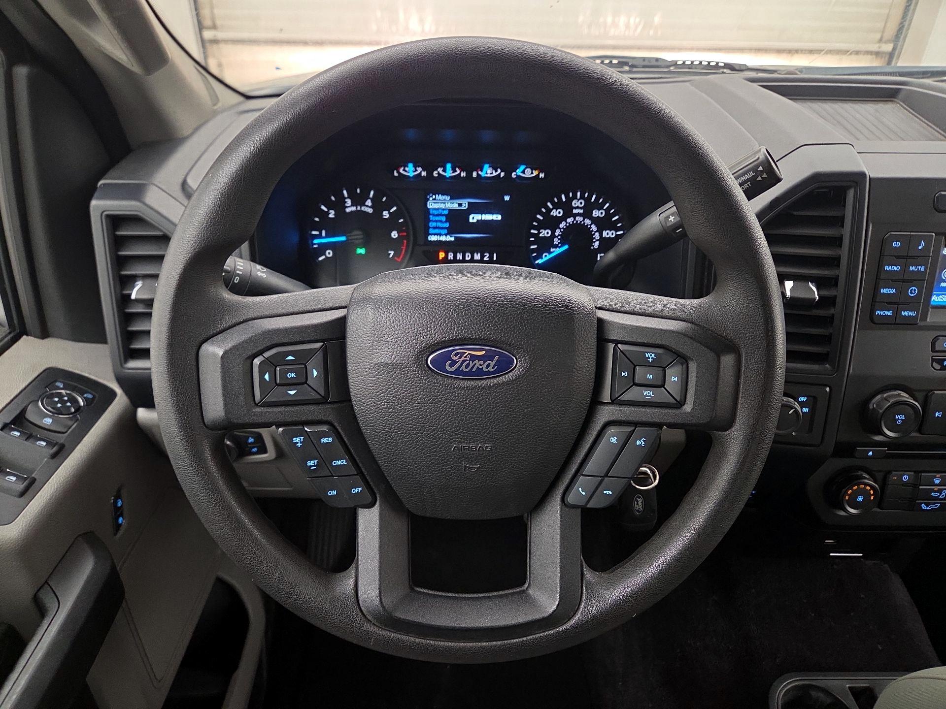 Thumbnail: 2016 Ford F-150 - 10