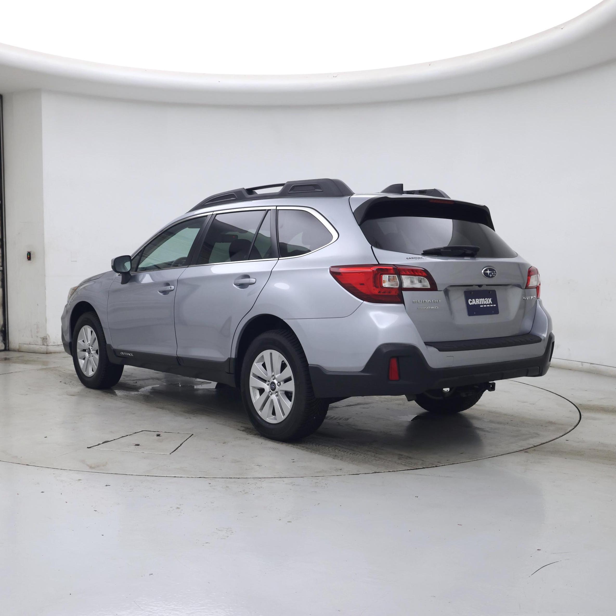 Thumbnail: 2018 Subaru Outback - 2