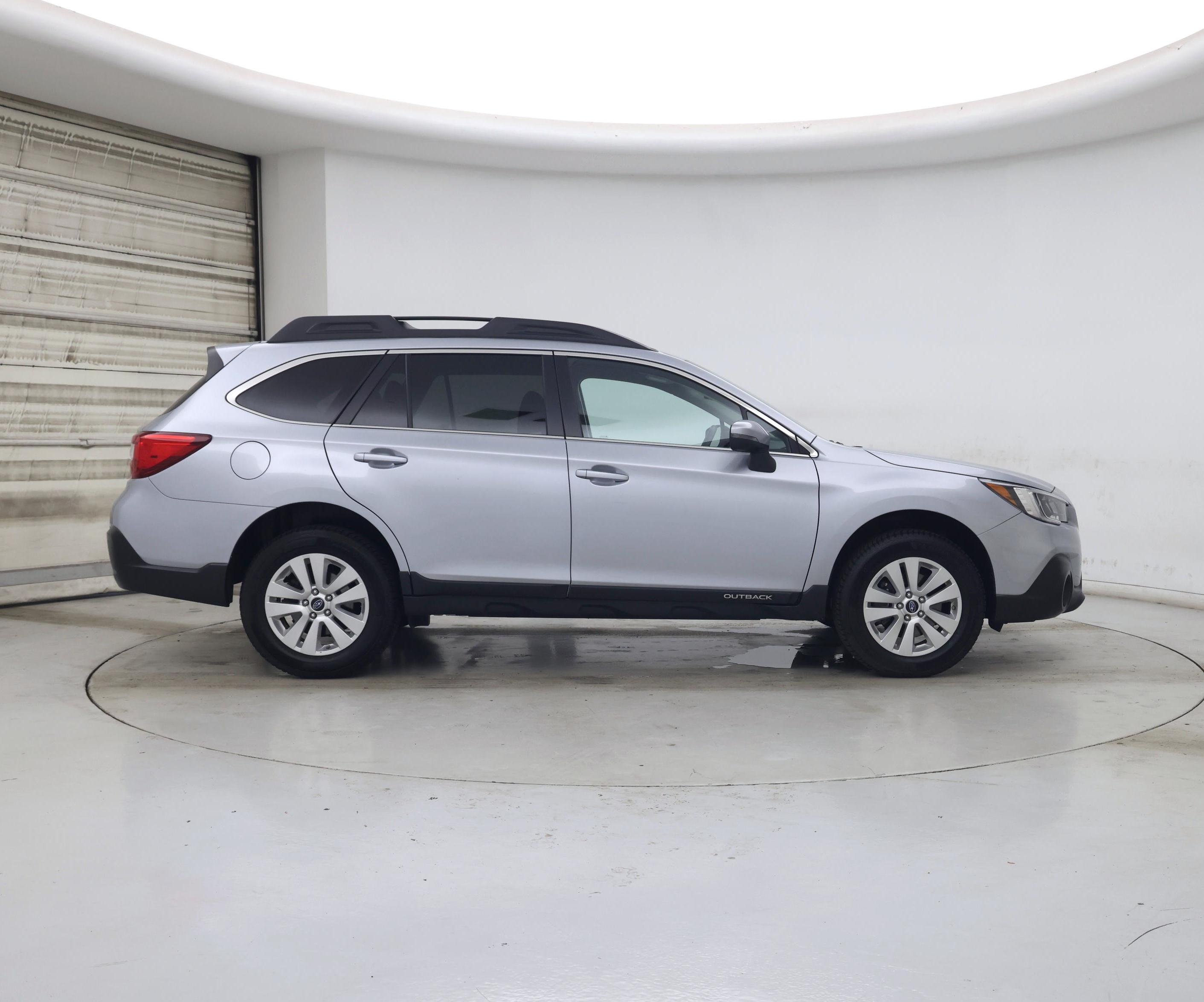 Thumbnail: 2018 Subaru Outback - 7