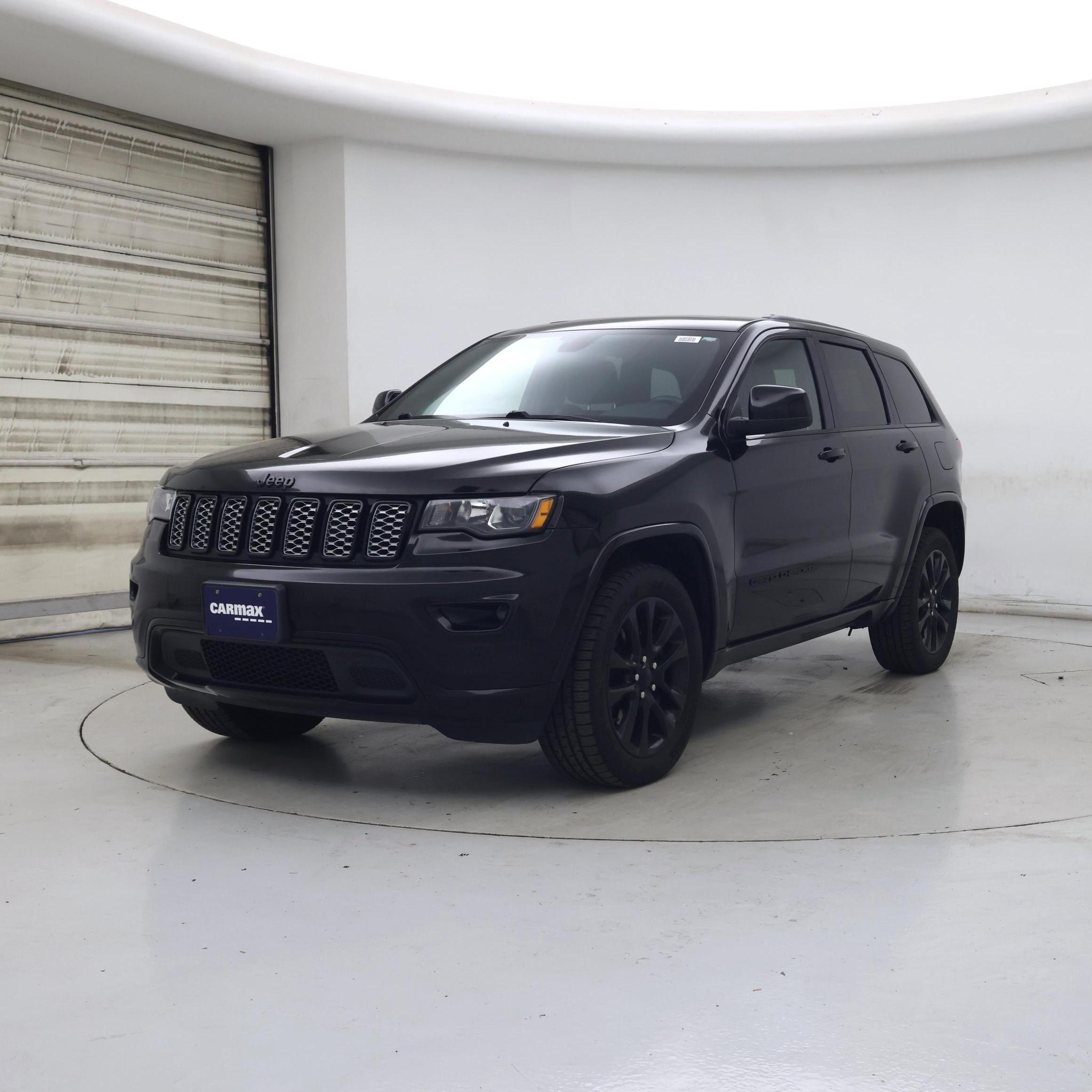 Thumbnail: 2021 Jeep Grand Cherokee - 4