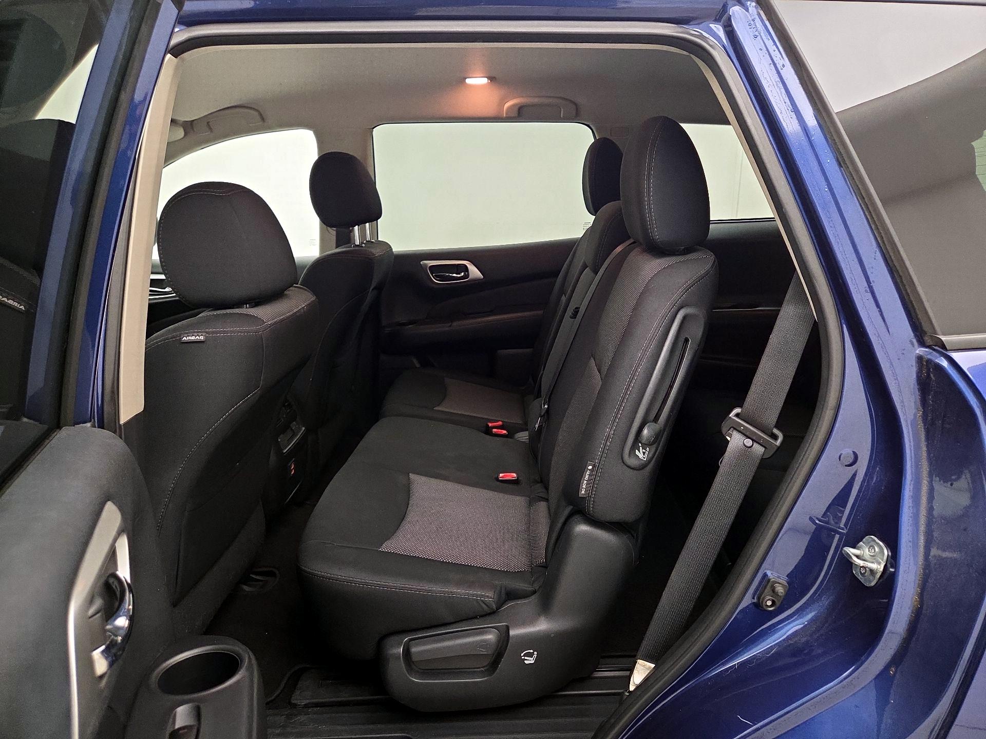 Thumbnail: 2018 Nissan Pathfinder - 19