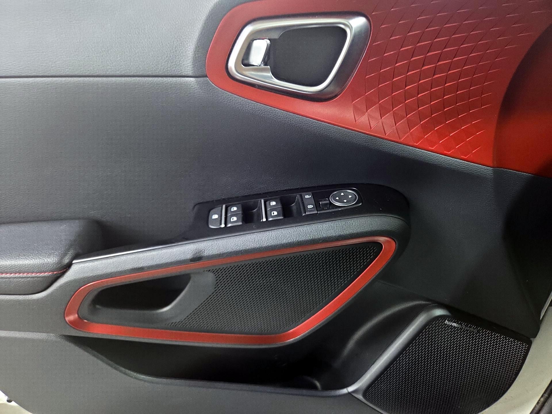 Thumbnail: 2023 Kia Soul - 12