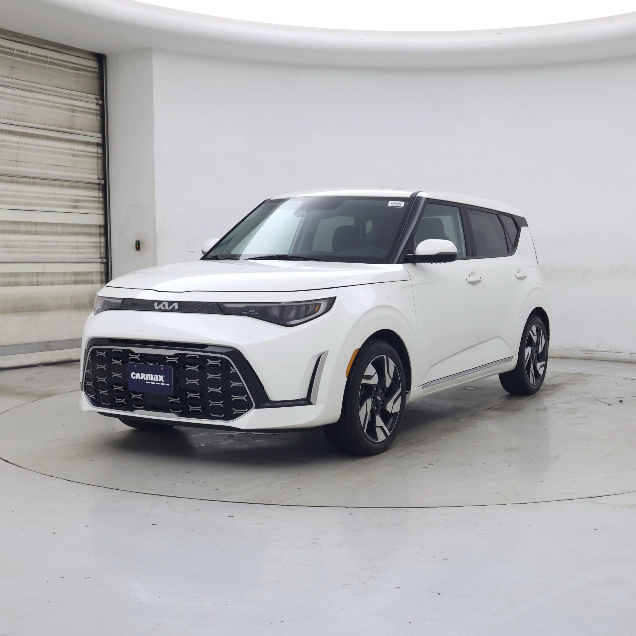 Thumbnail: 2023 Kia Soul - 4