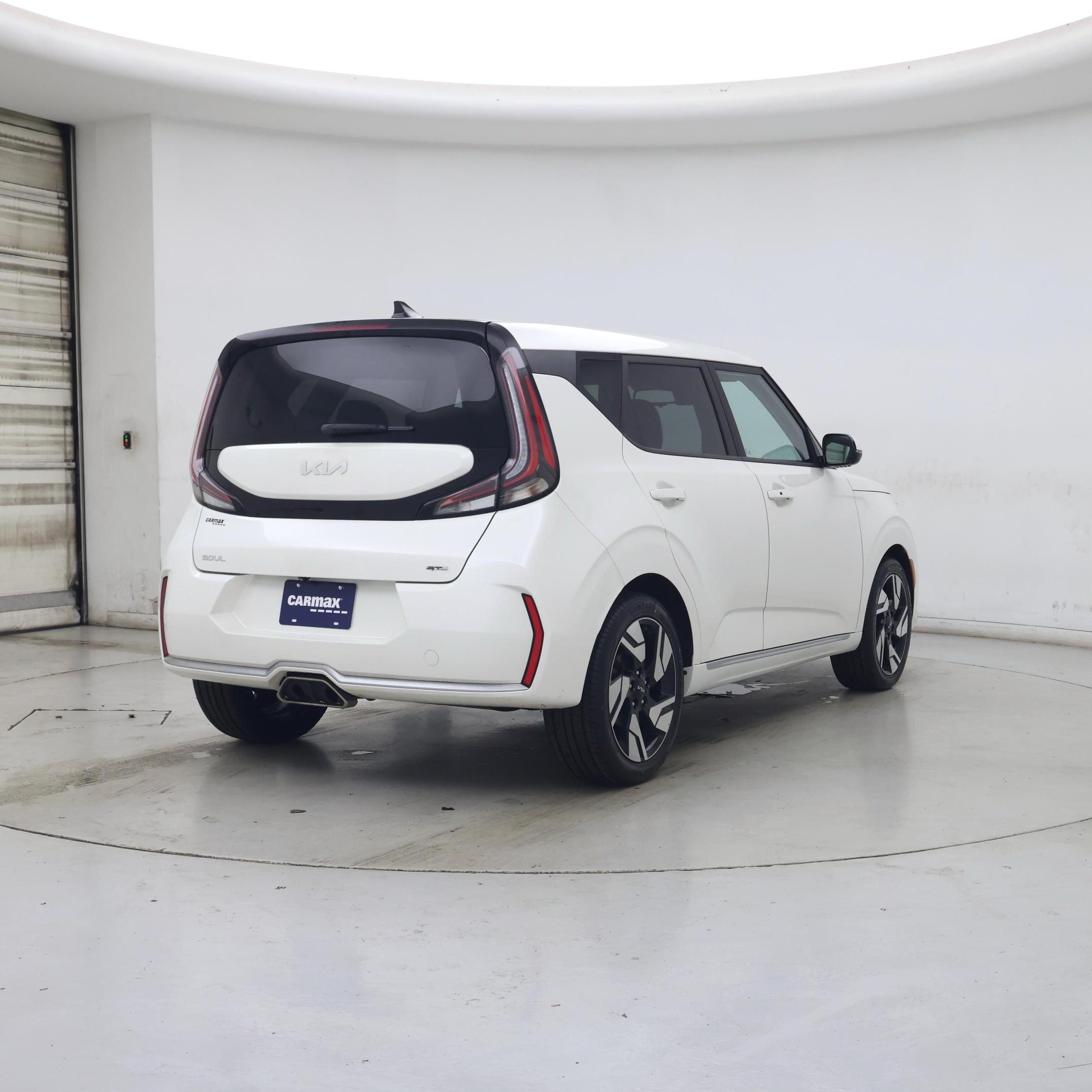 Thumbnail: 2023 Kia Soul - 8