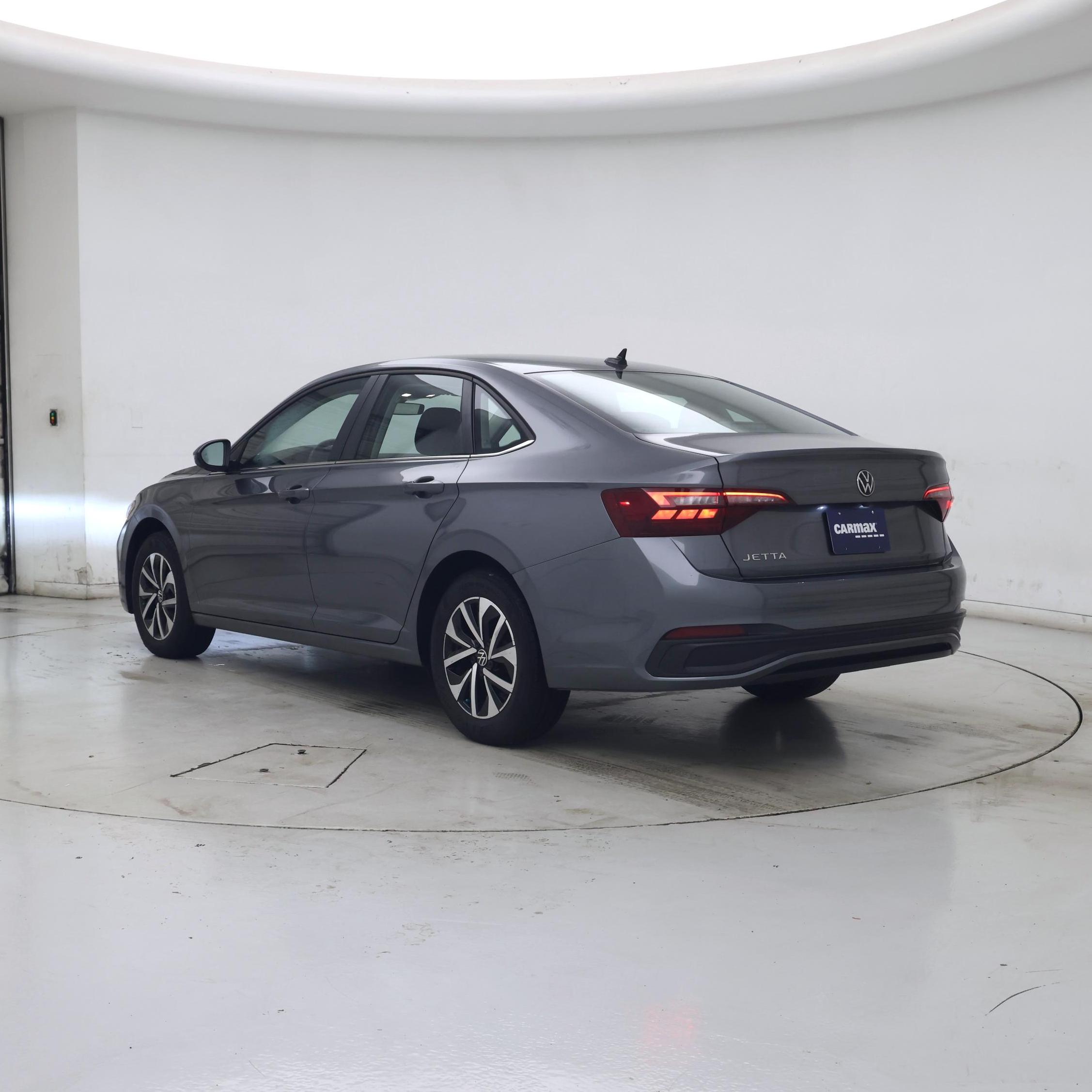 Thumbnail: 2024 Volkswagen Jetta - 2