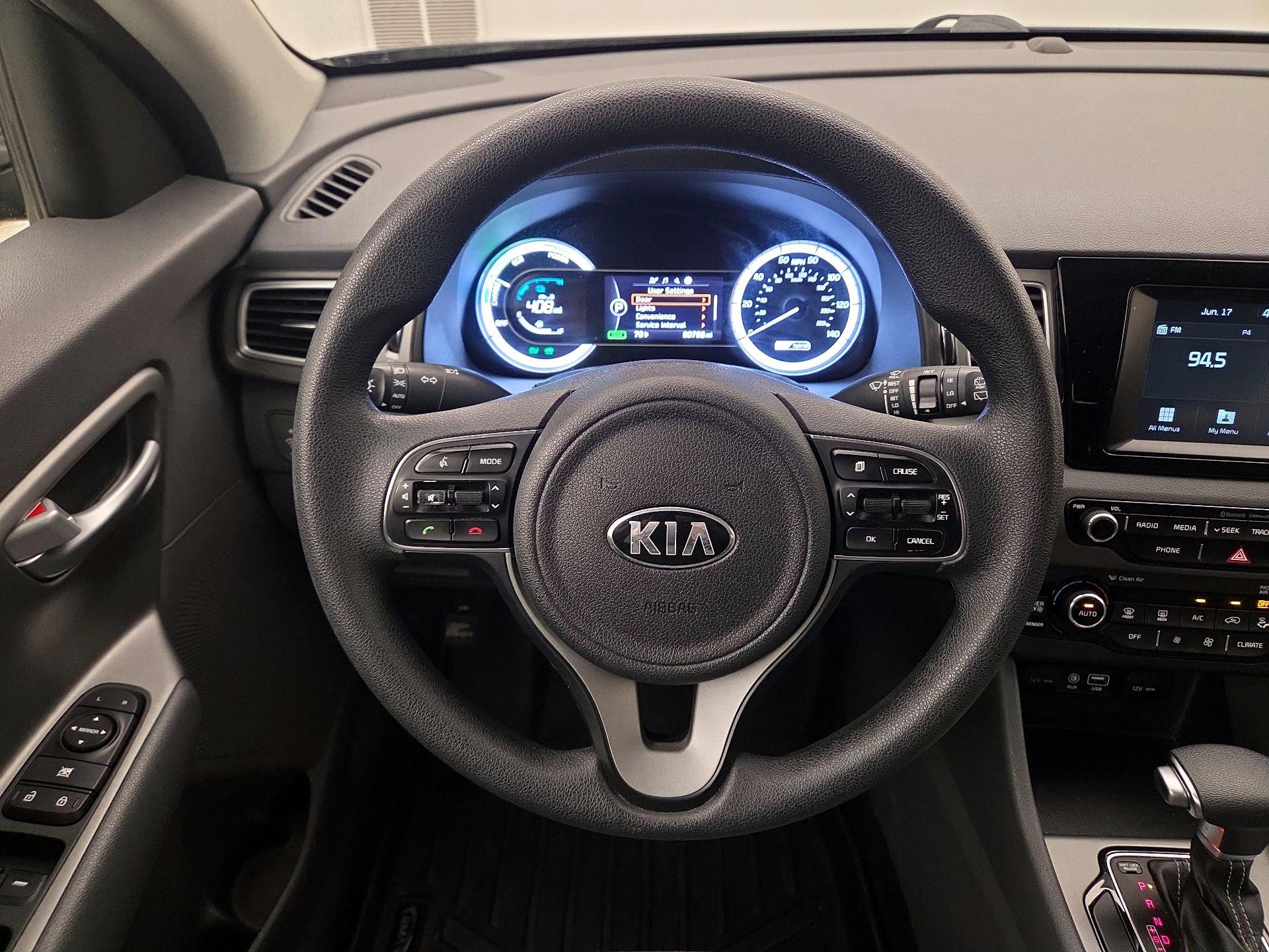 Thumbnail: 2018 Kia Niro - 10