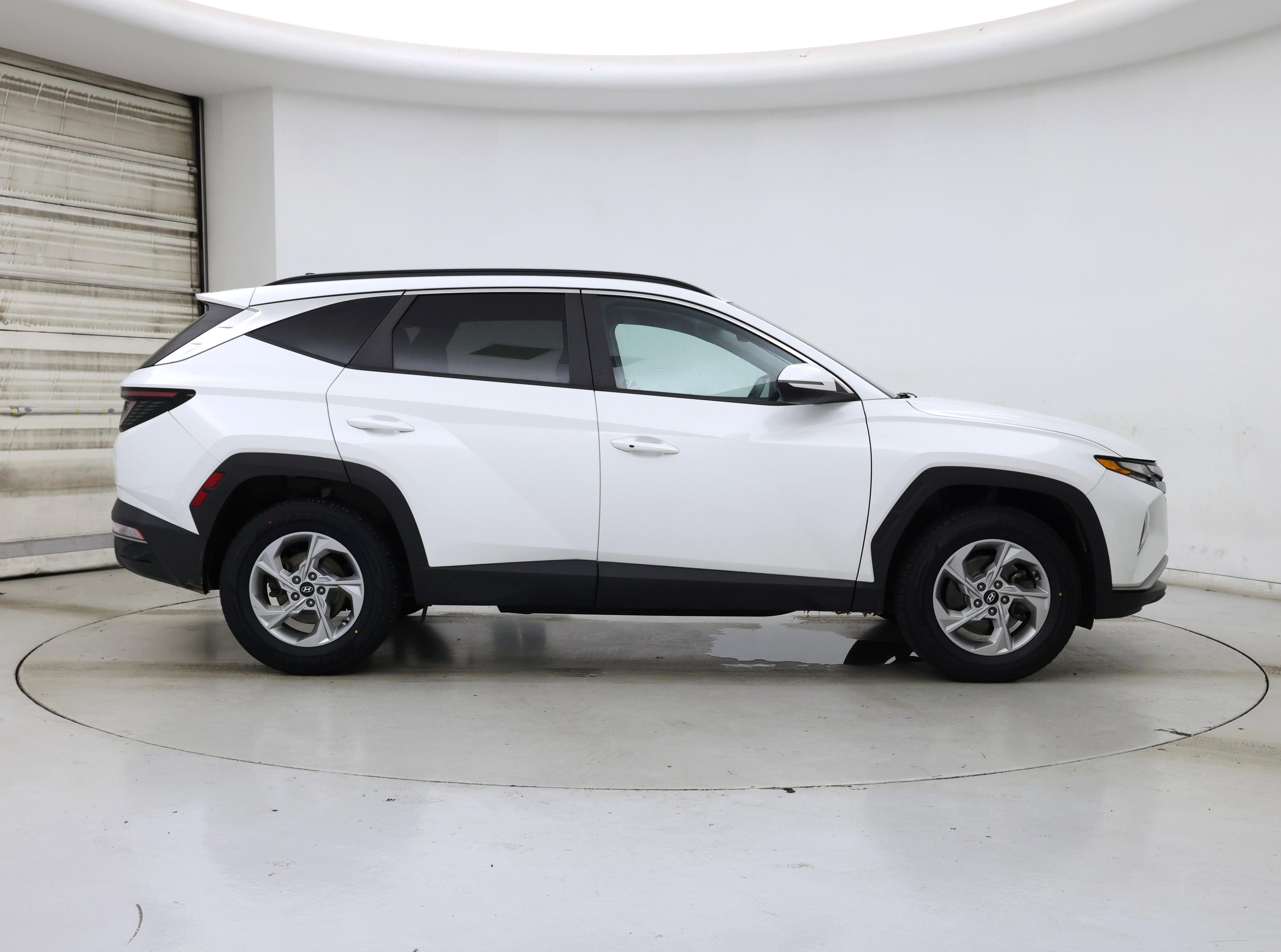 Thumbnail: 2022 Hyundai Tucson - 7