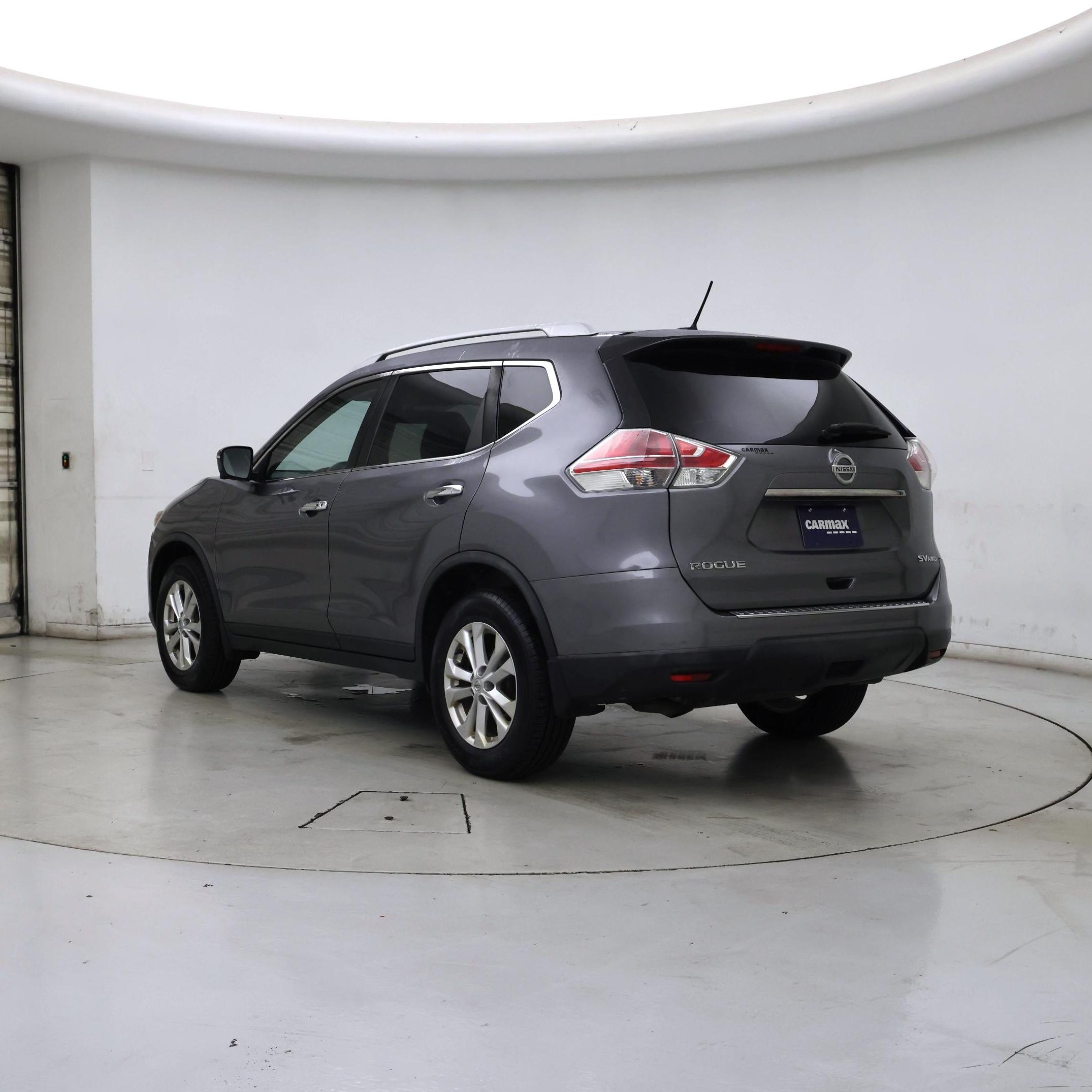 Thumbnail: 2016 Nissan Rogue - 2