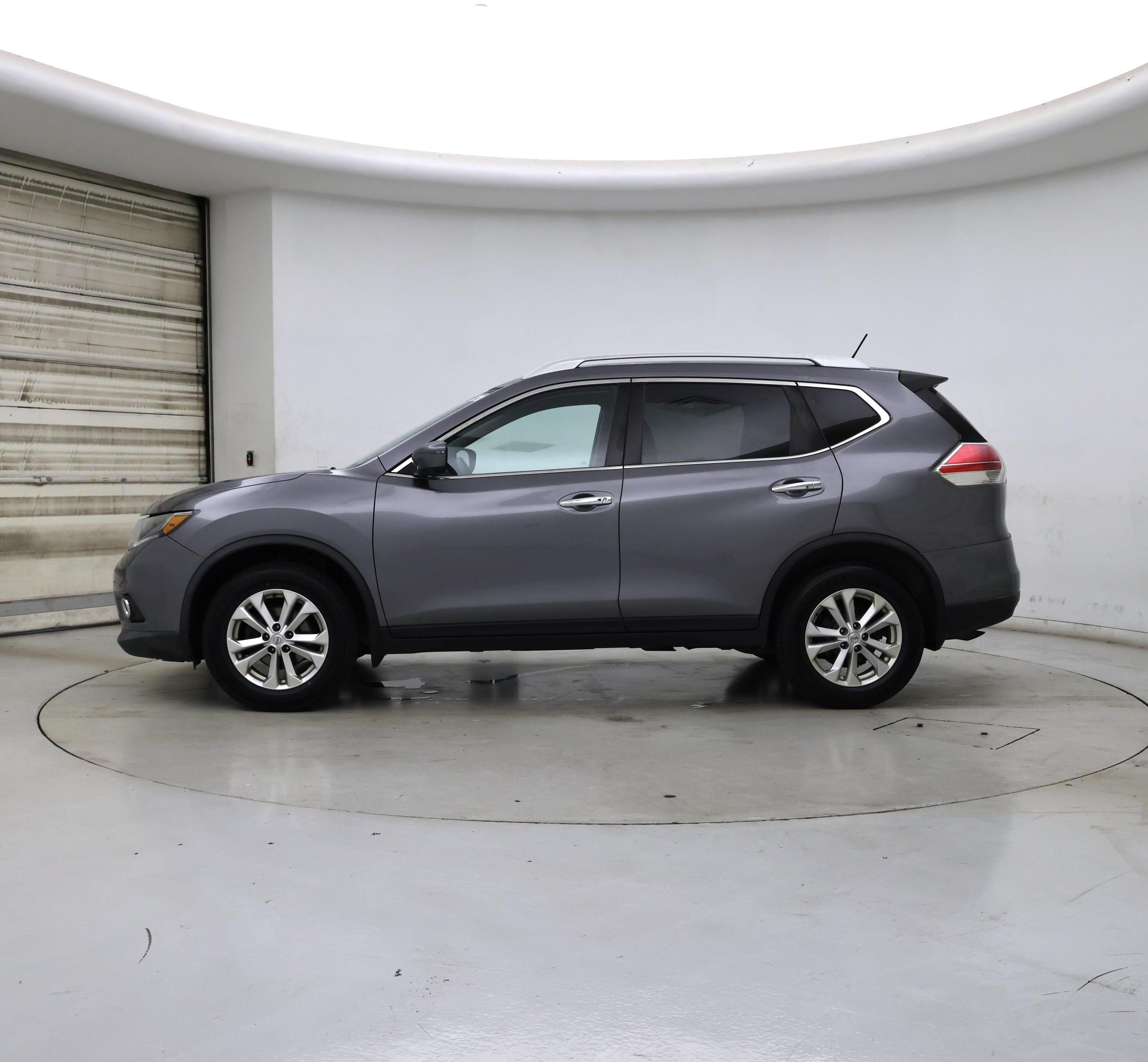Thumbnail: 2016 Nissan Rogue - 3