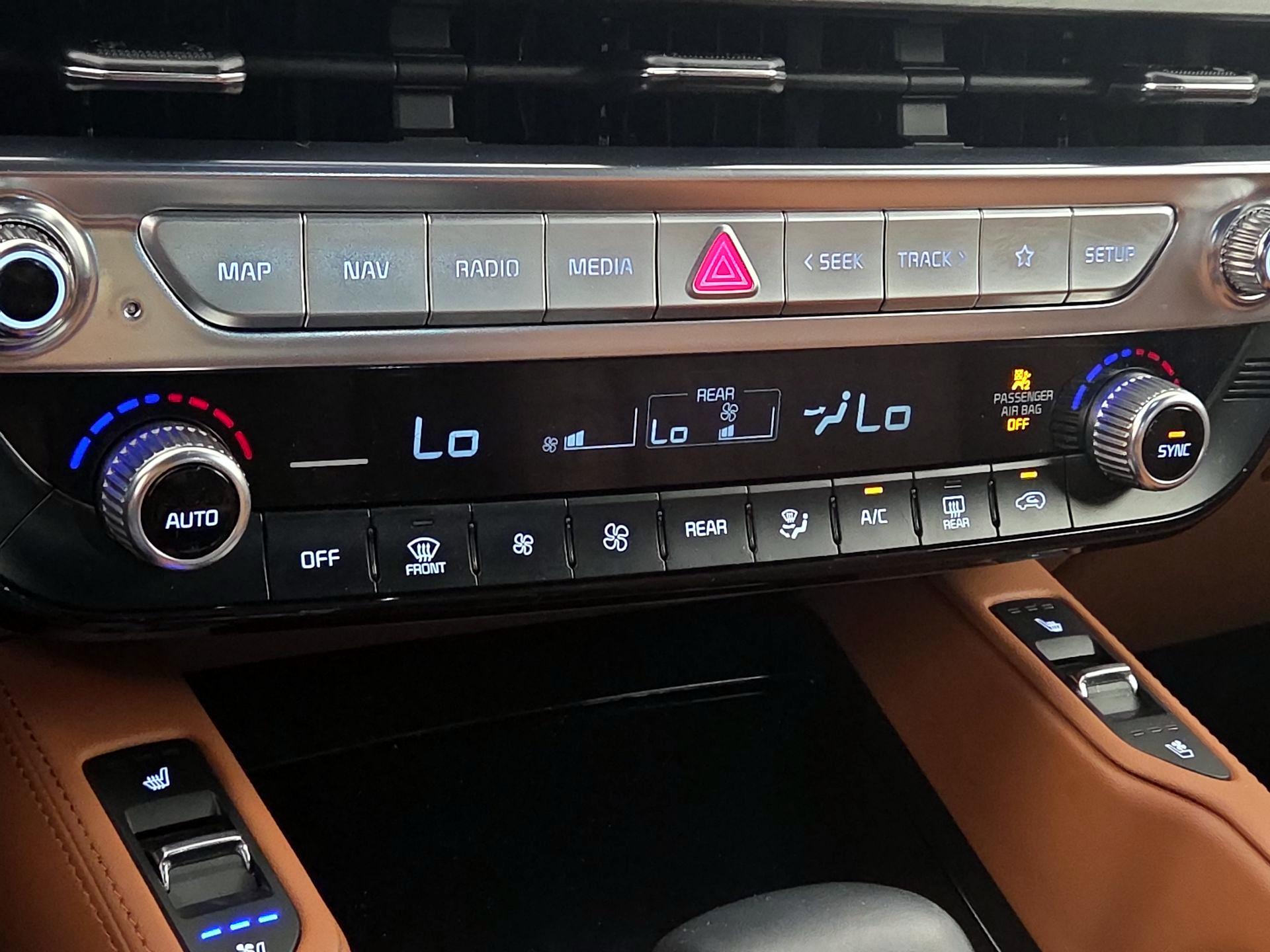 Thumbnail: 2025 Kia Telluride - 17