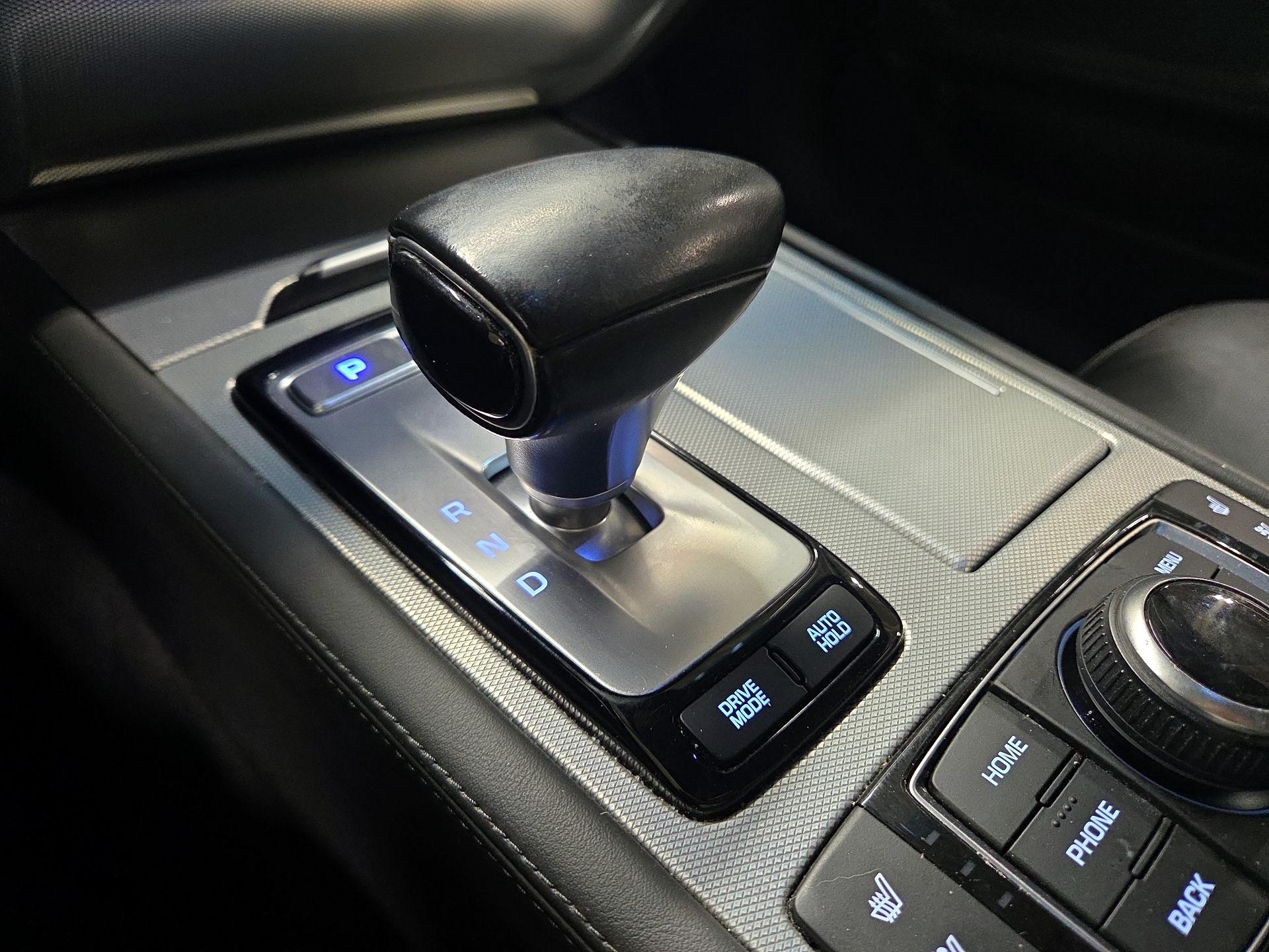 Thumbnail: 2019 Genesis G80 - 18