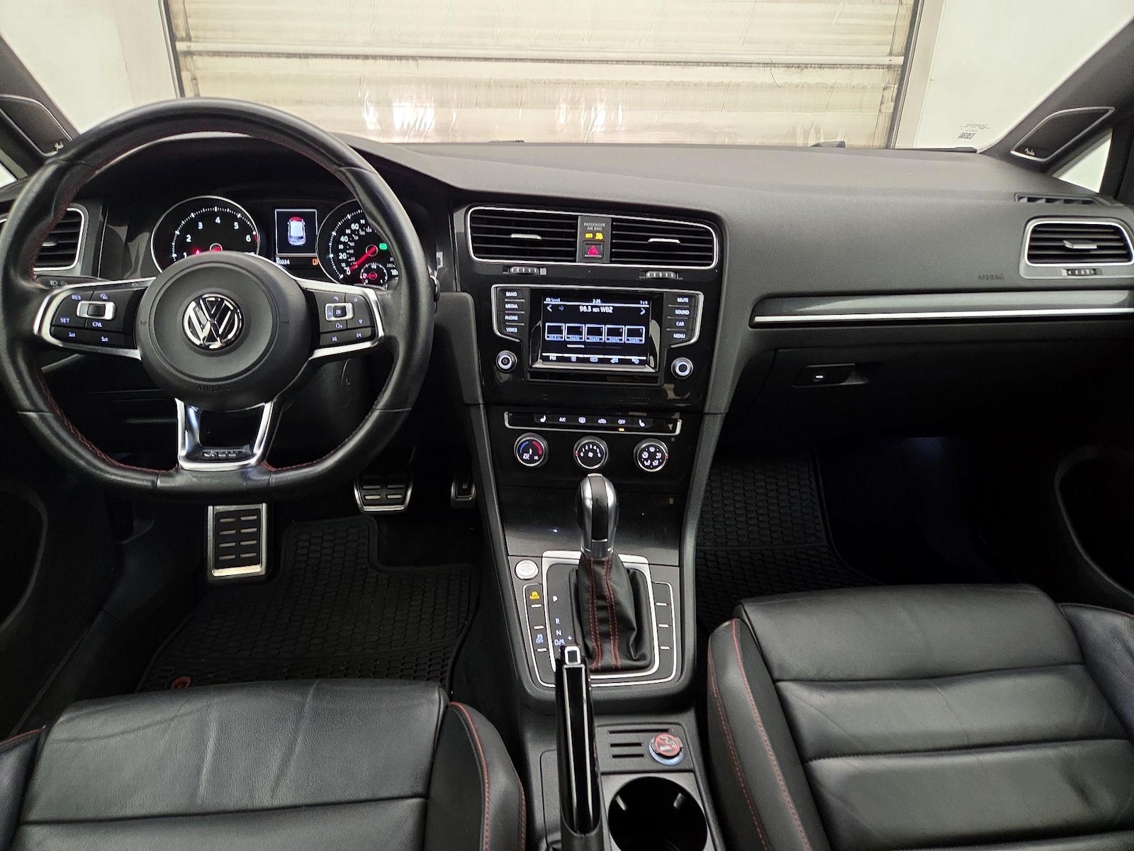 2015 Volkswagen Golf GTI SE - Photo 10
