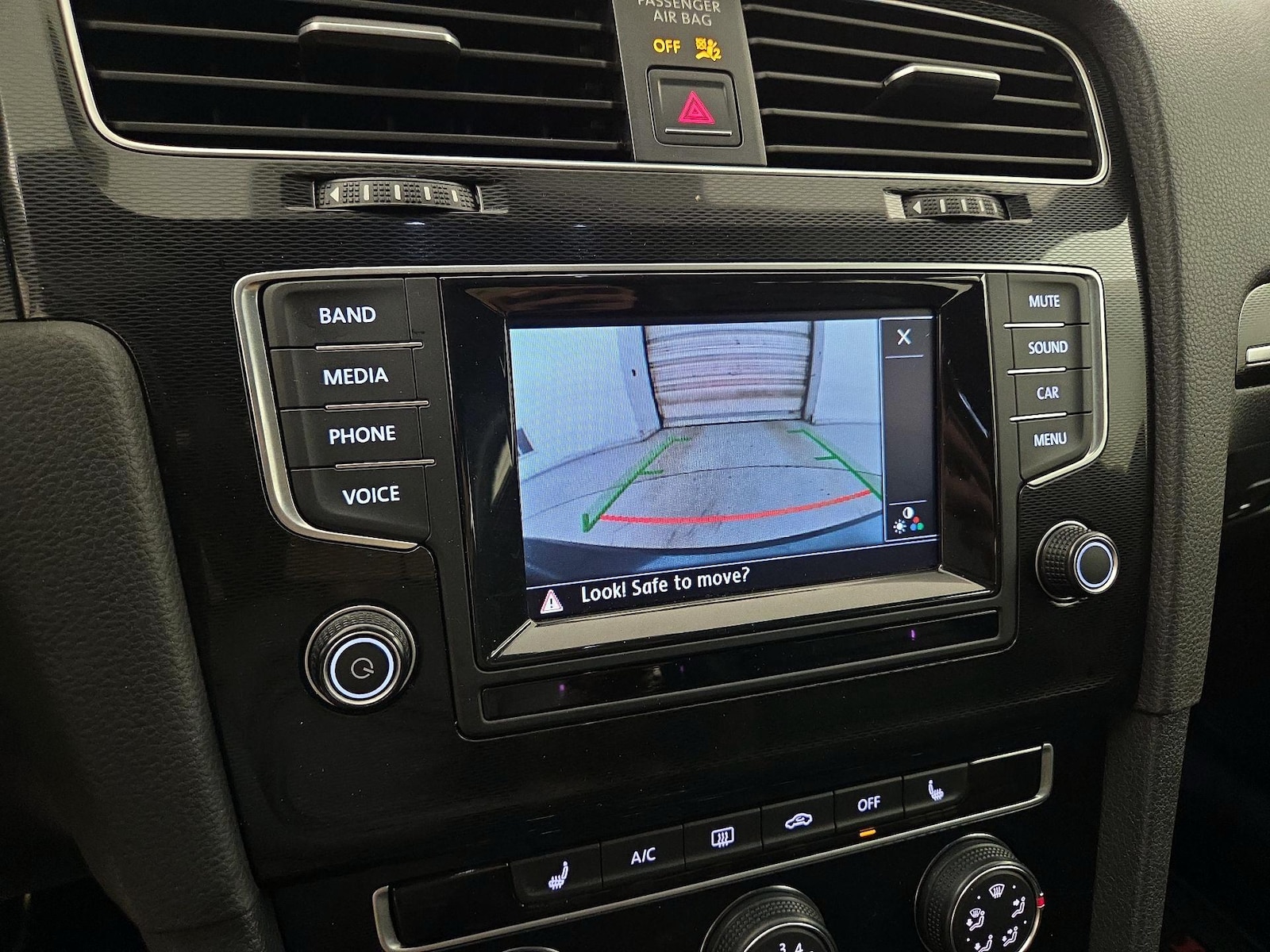 2015 Volkswagen Golf GTI SE - Photo 15