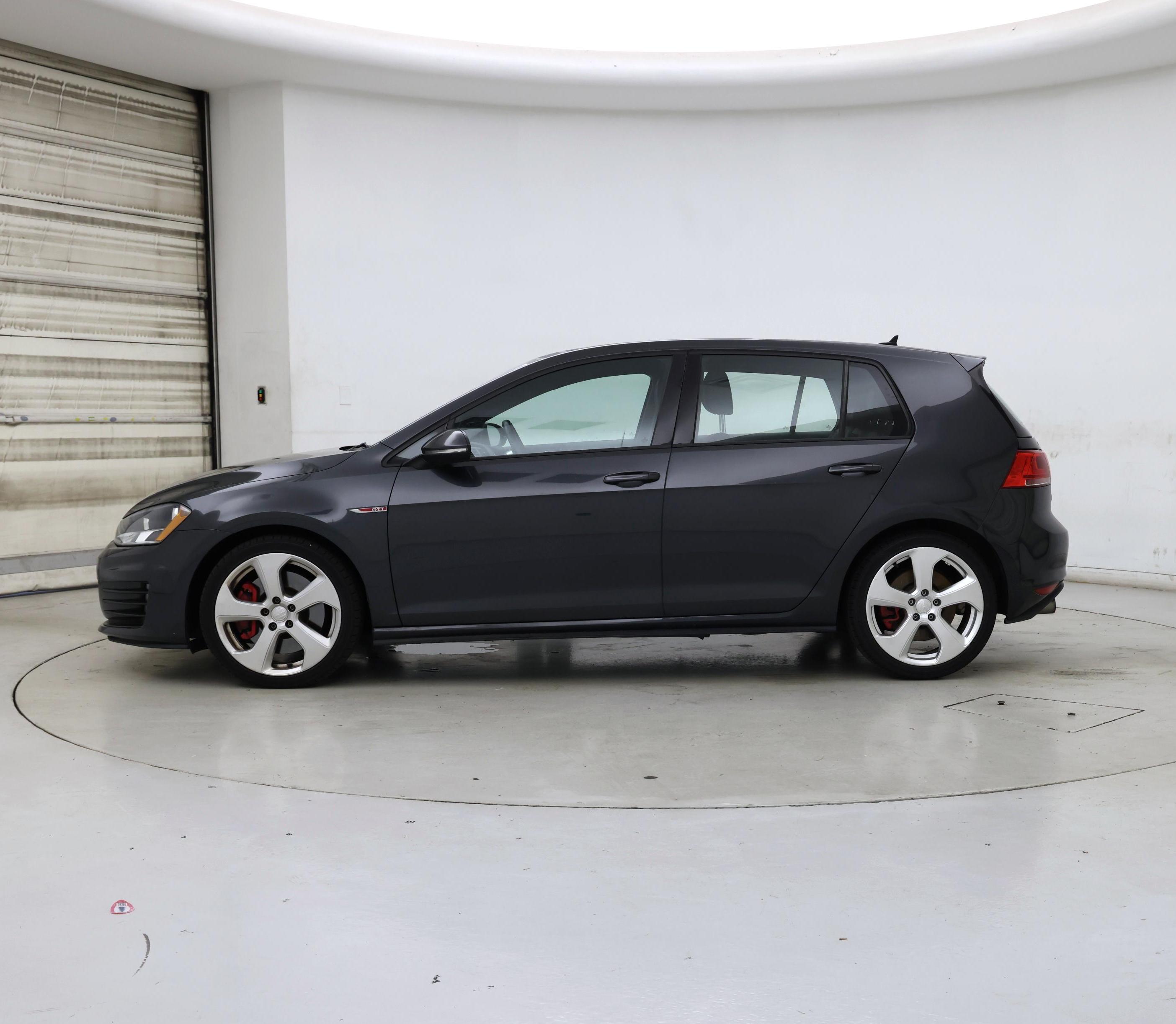 Thumbnail: 2015 Volkswagen Golf - 3