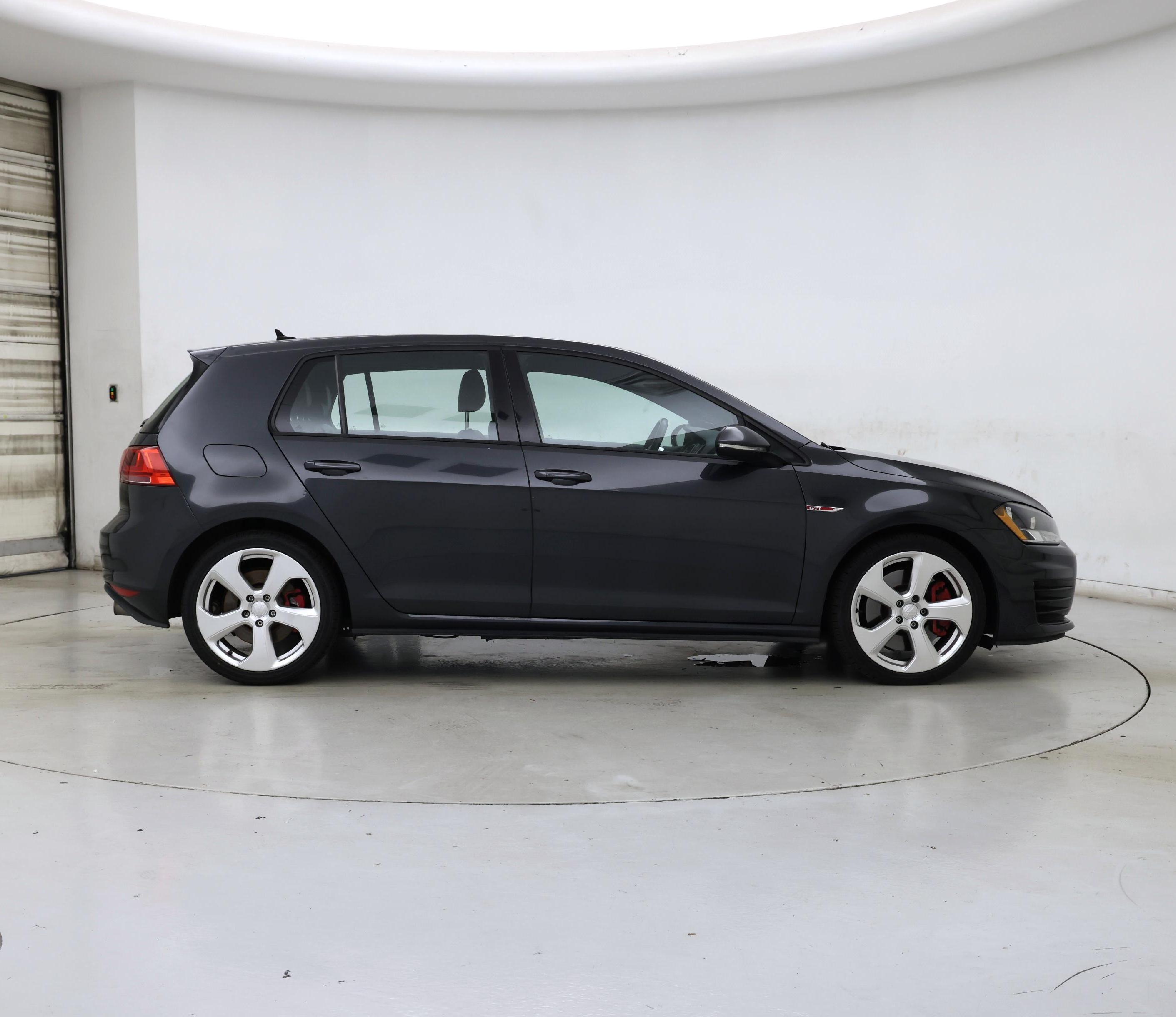 Thumbnail: 2015 Volkswagen Golf - 7