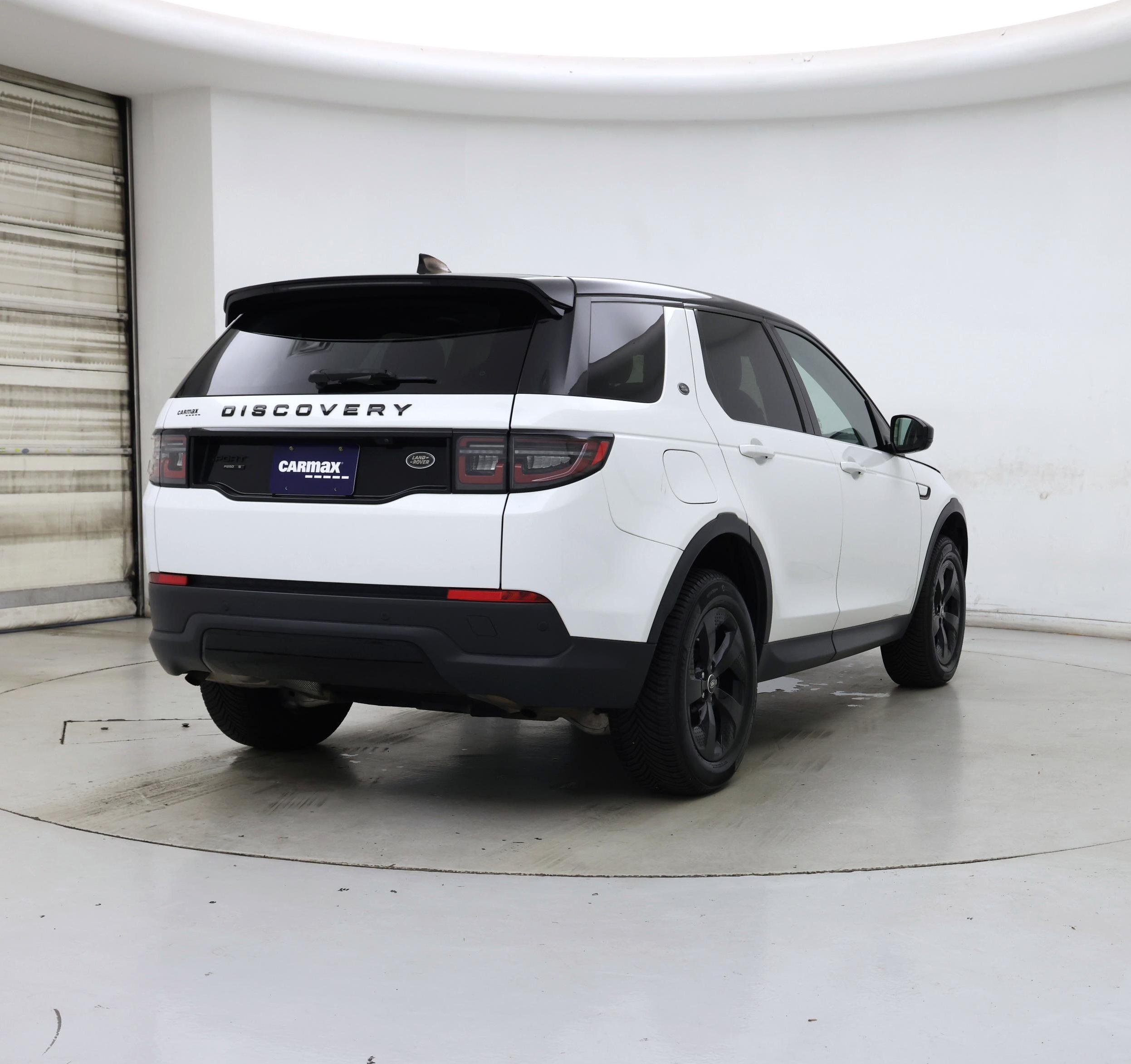 Thumbnail: 2020 Land Rover Discovery Sport - 8