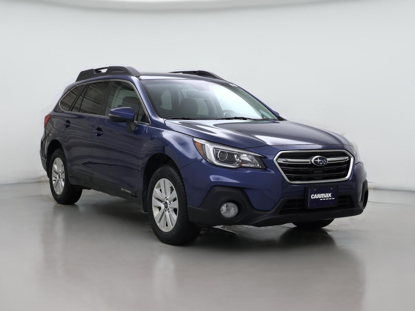2019 Subaru Outback Premium - Photo 1