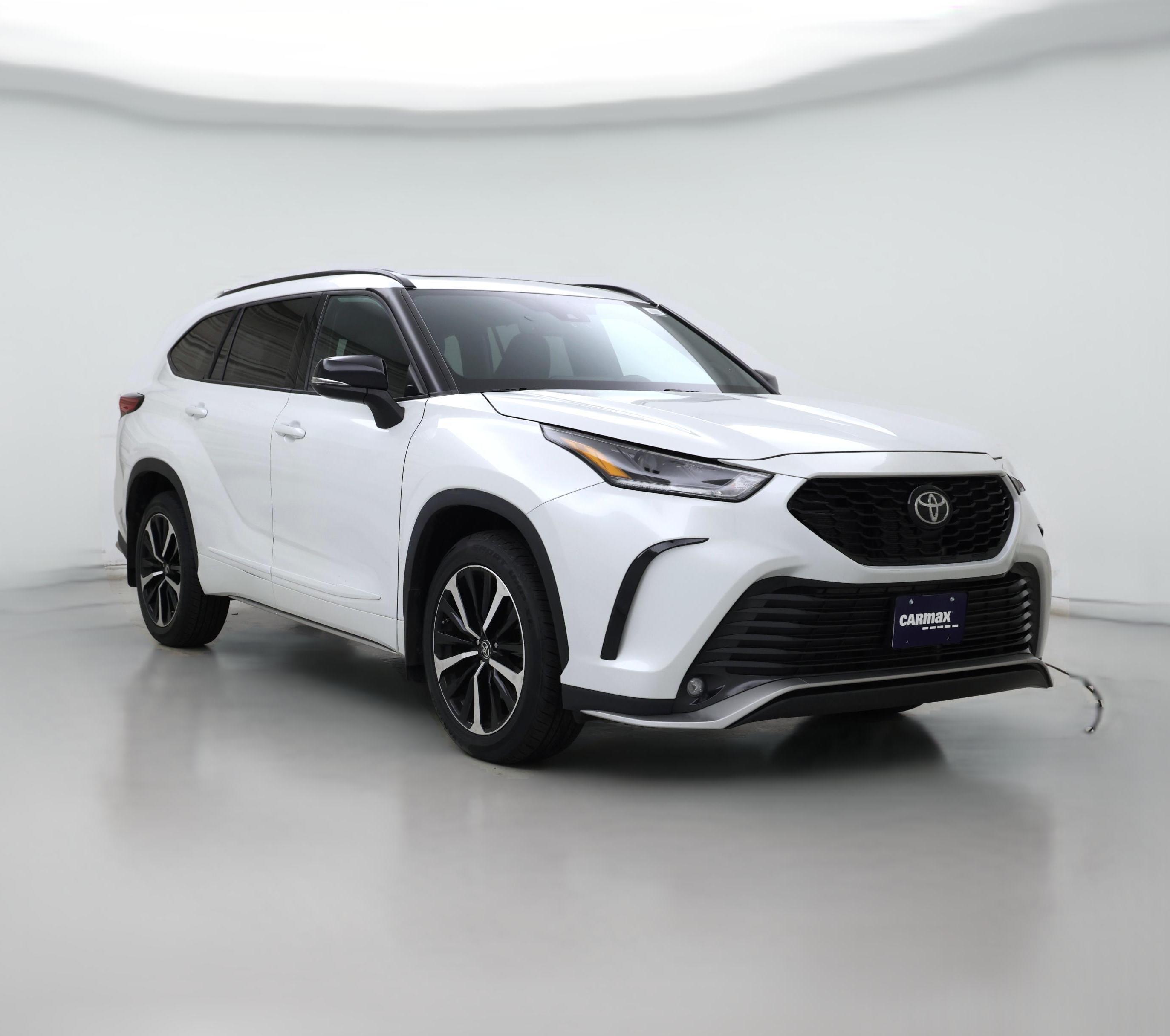 Thumbnail: 2022 Toyota Highlander - 1