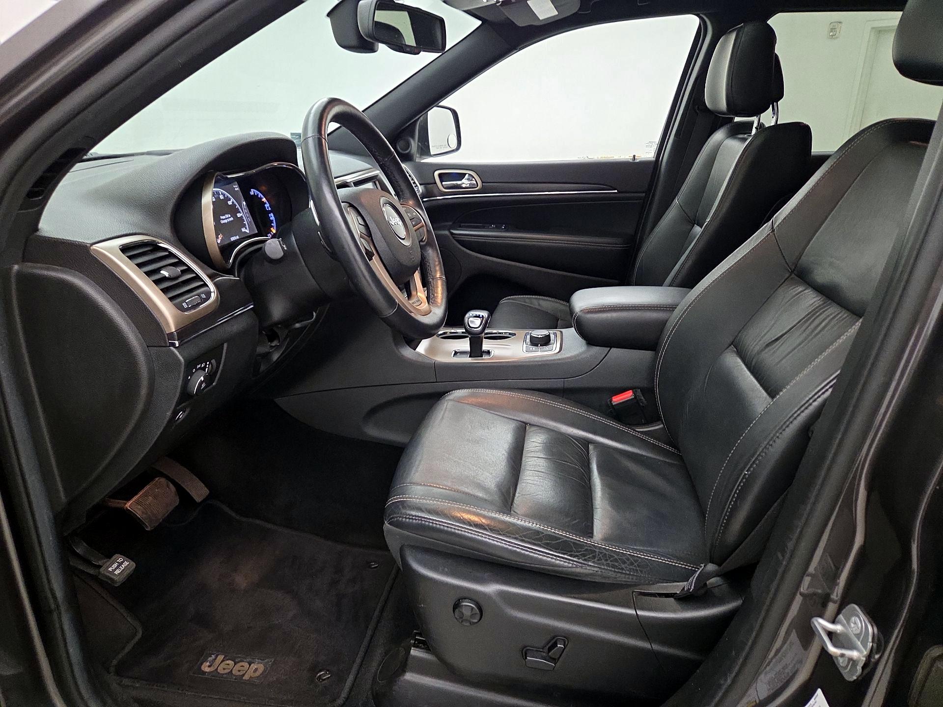 Thumbnail: 2014 Jeep Grand Cherokee - 11