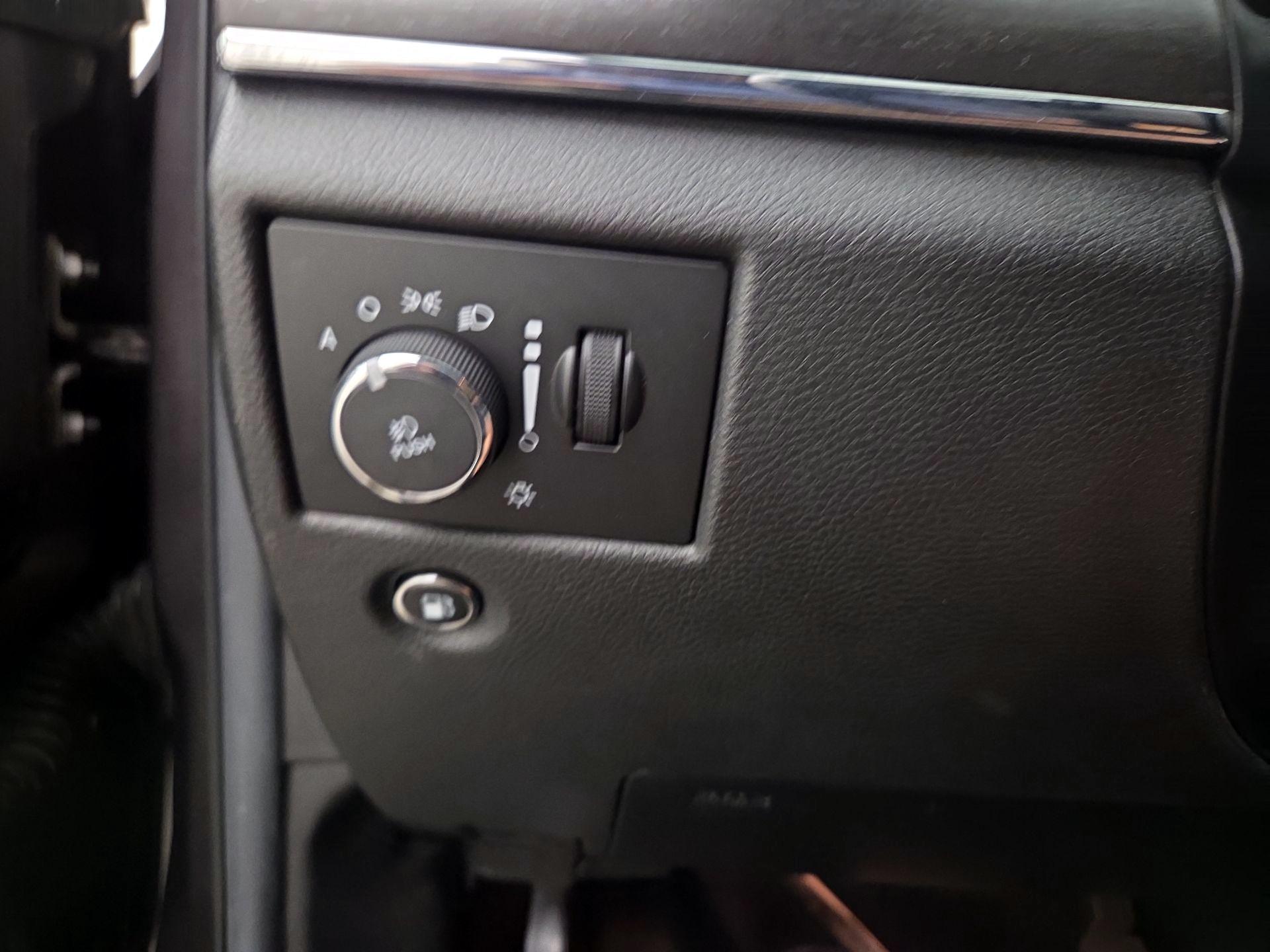 Thumbnail: 2014 Jeep Grand Cherokee - 13