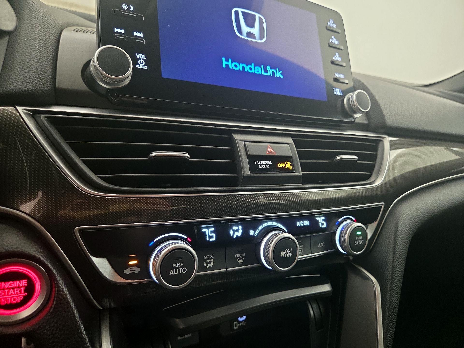 Thumbnail: 2019 Honda Accord - 17