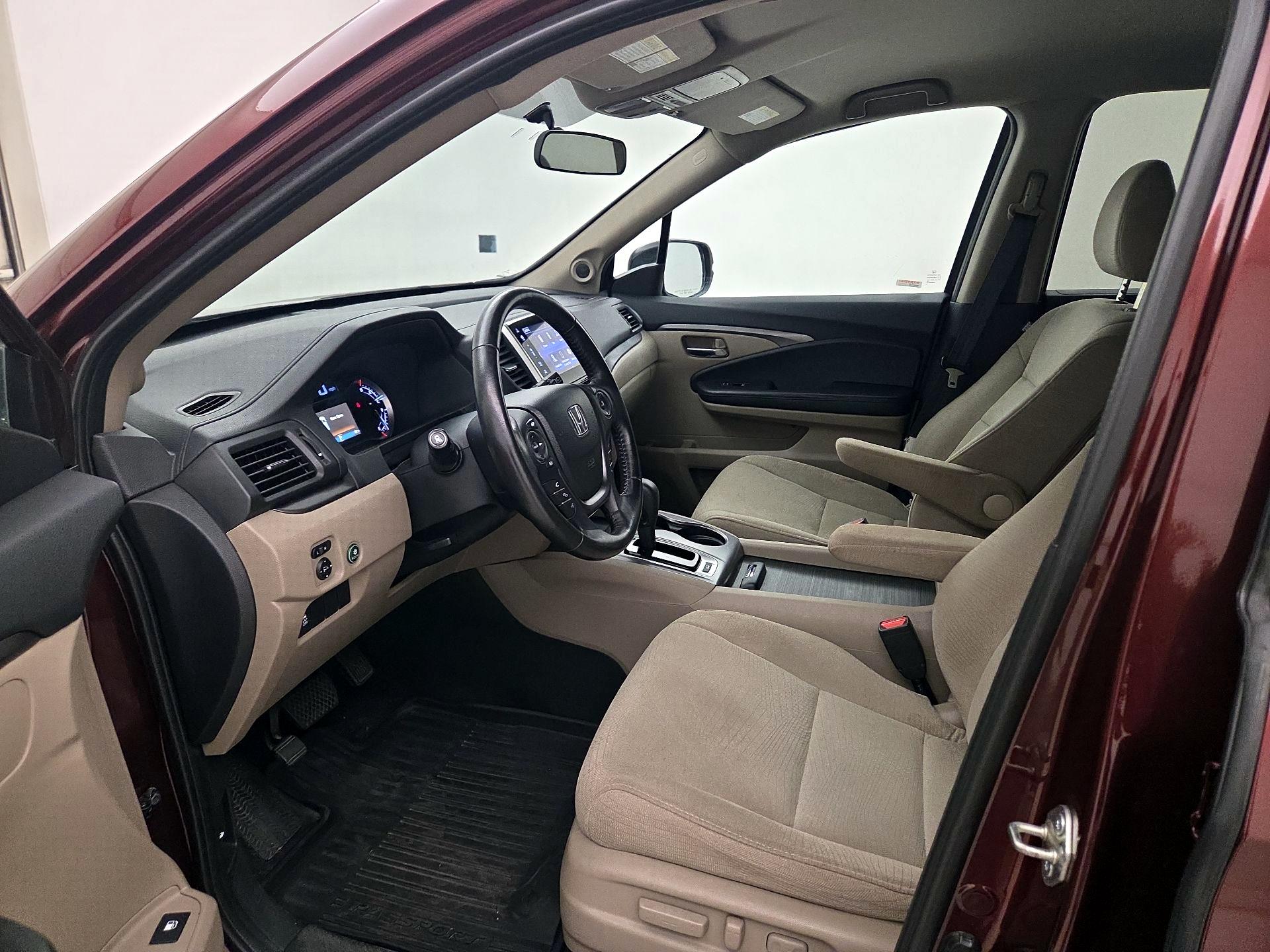 Thumbnail: 2018 Honda Pilot - 11