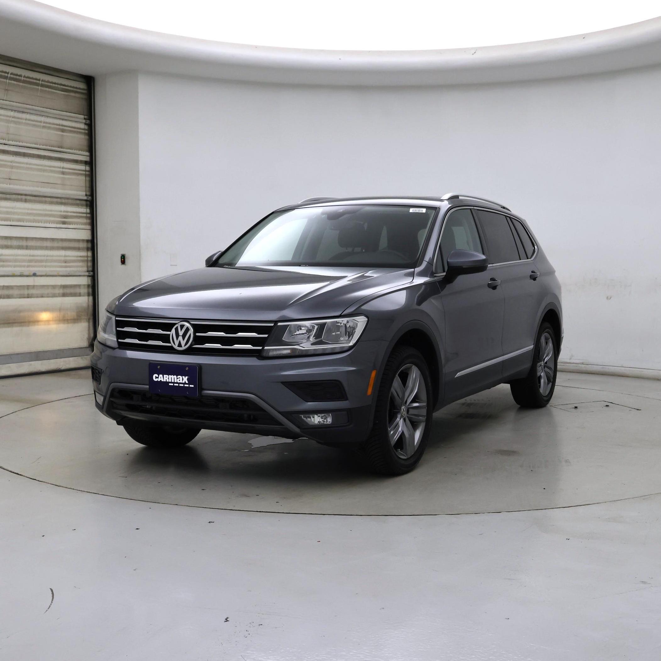 Thumbnail: 2020 Volkswagen Tiguan - 4