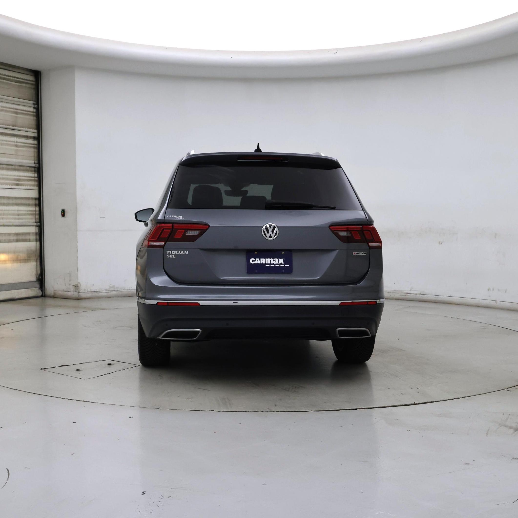 Thumbnail: 2020 Volkswagen Tiguan - 6