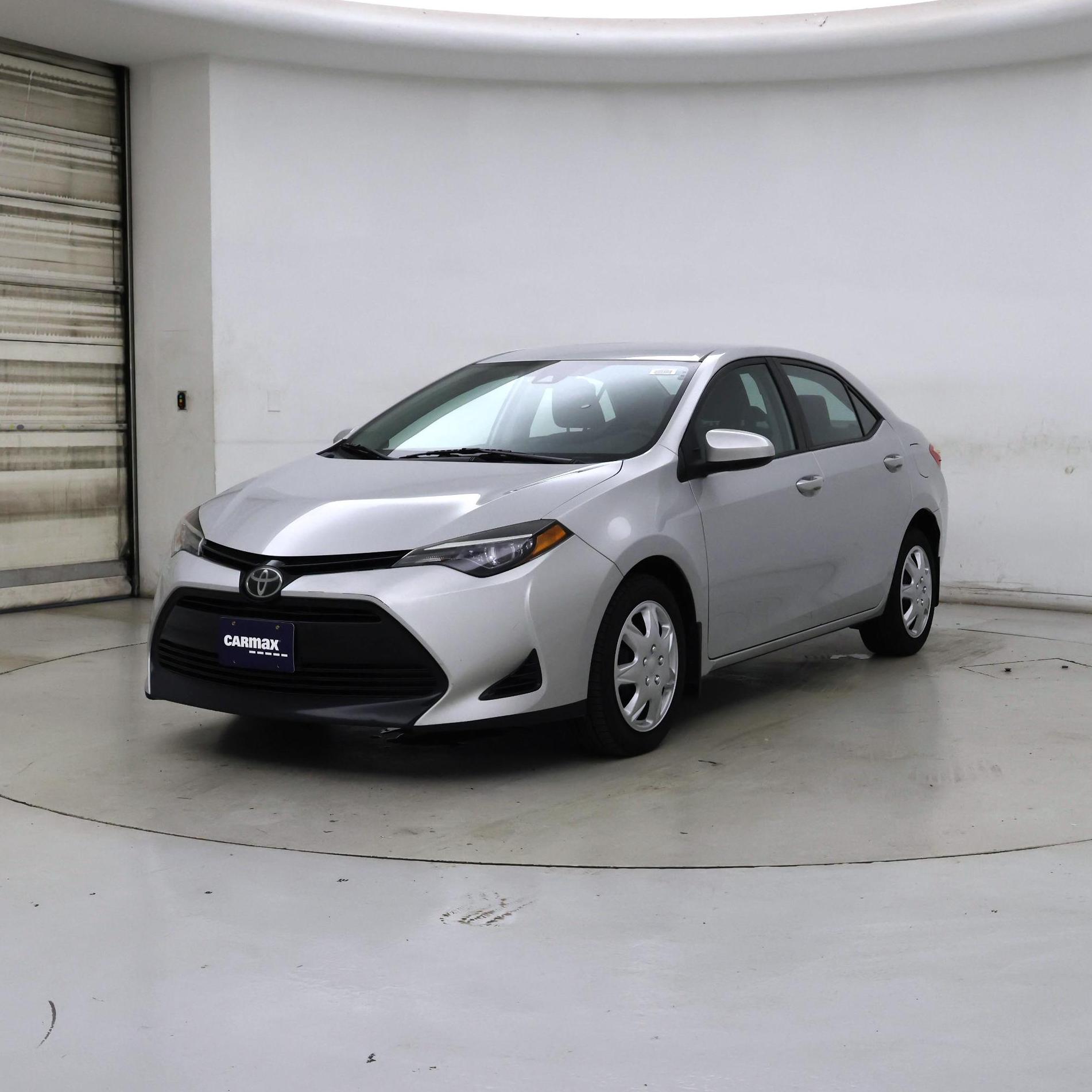 Thumbnail: 2017 Toyota Corolla - 4